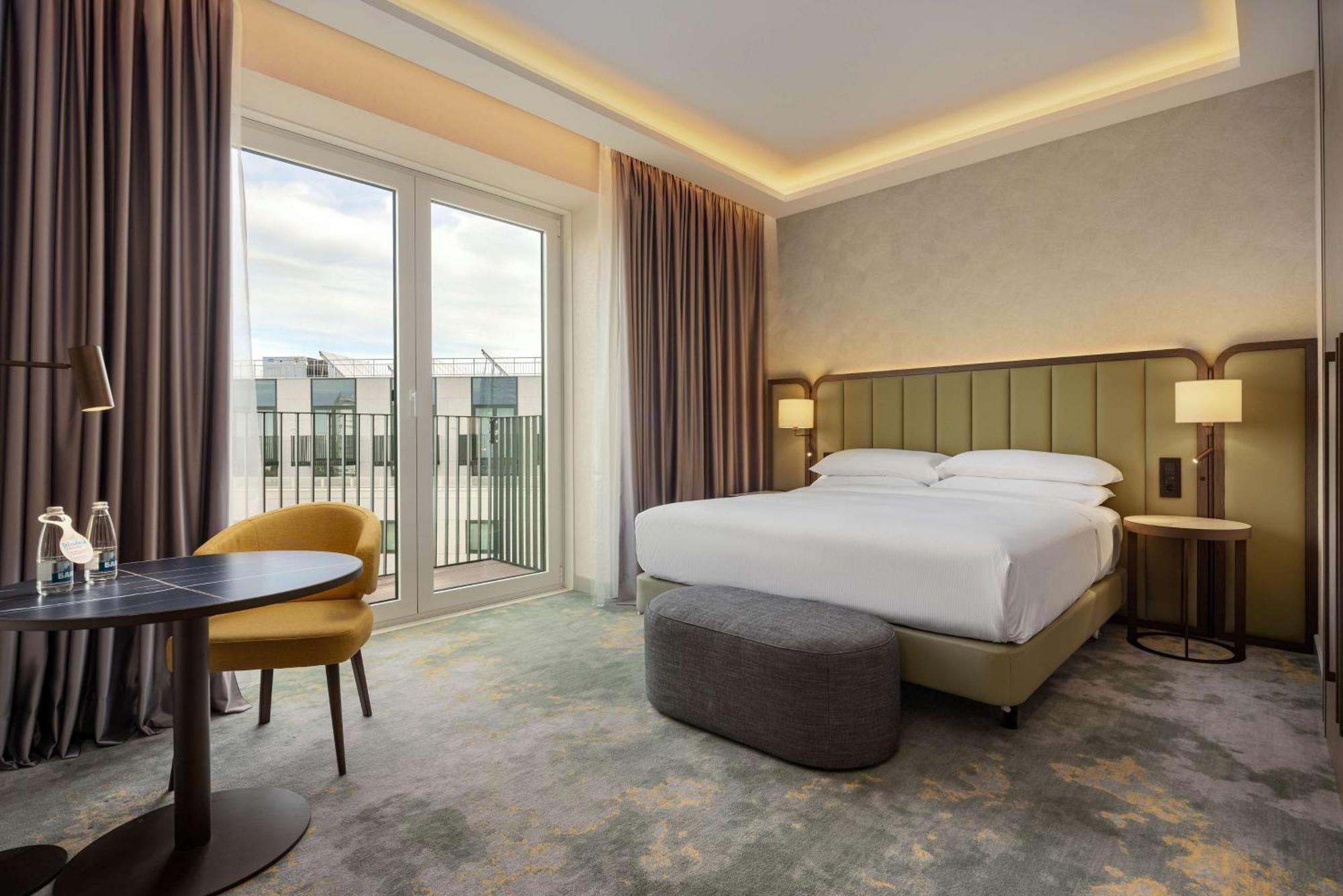 Penthouse King Room