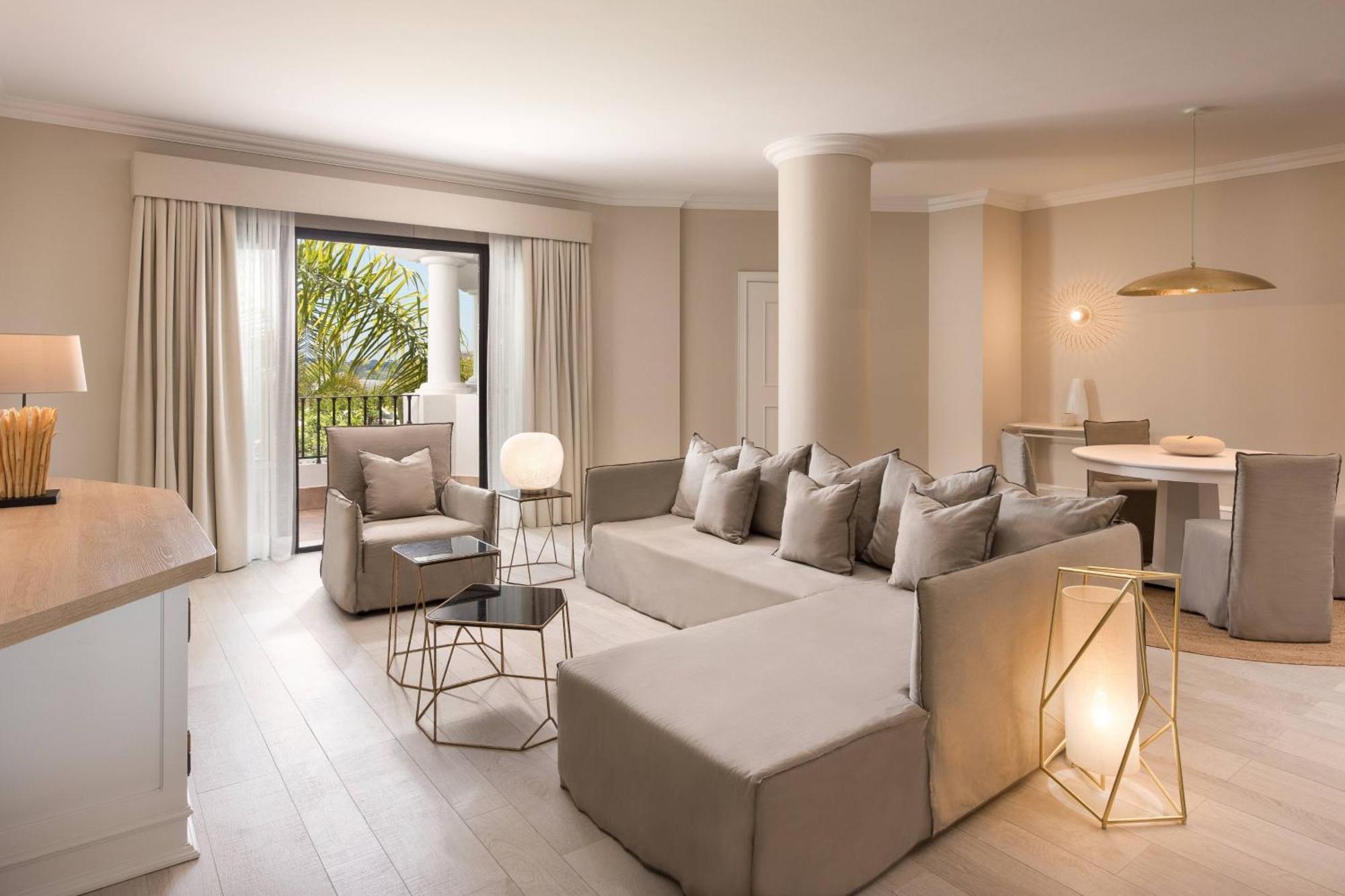 Executive King Suite