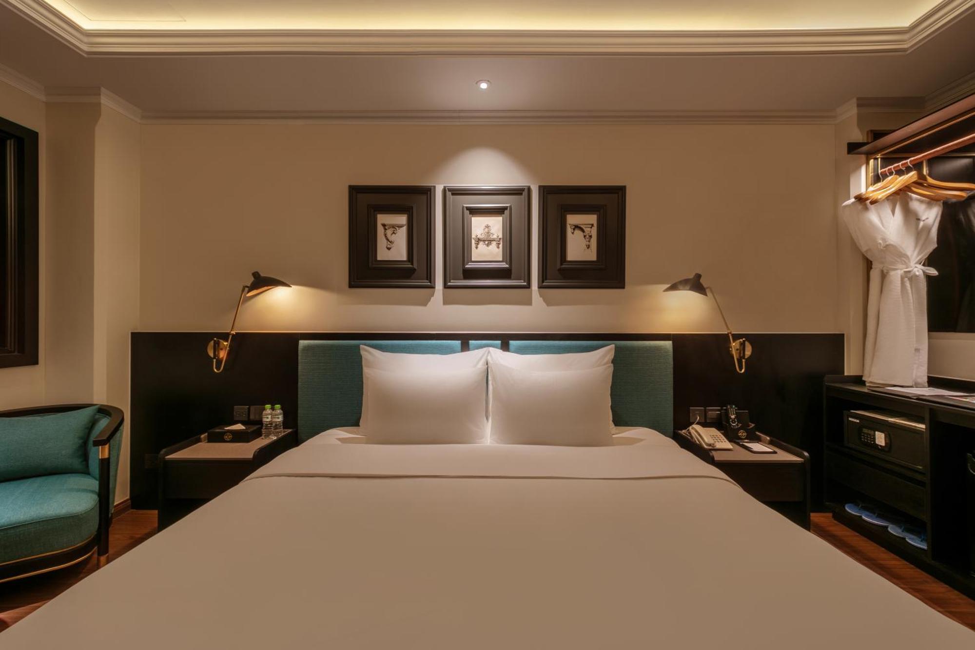 Superior Double Room - No Window,1622887319:JPEG