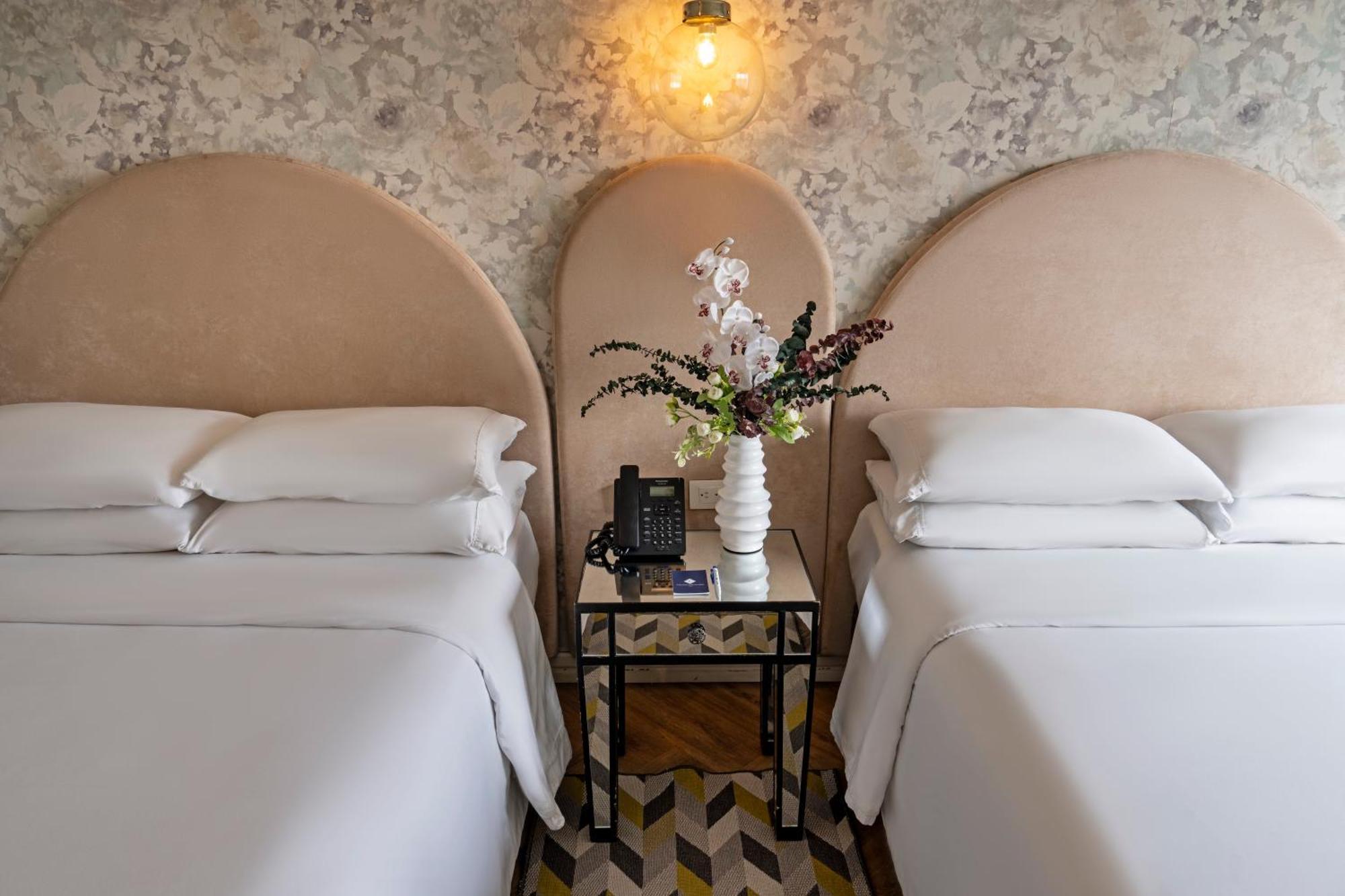 2 Double Beds-Premium Room