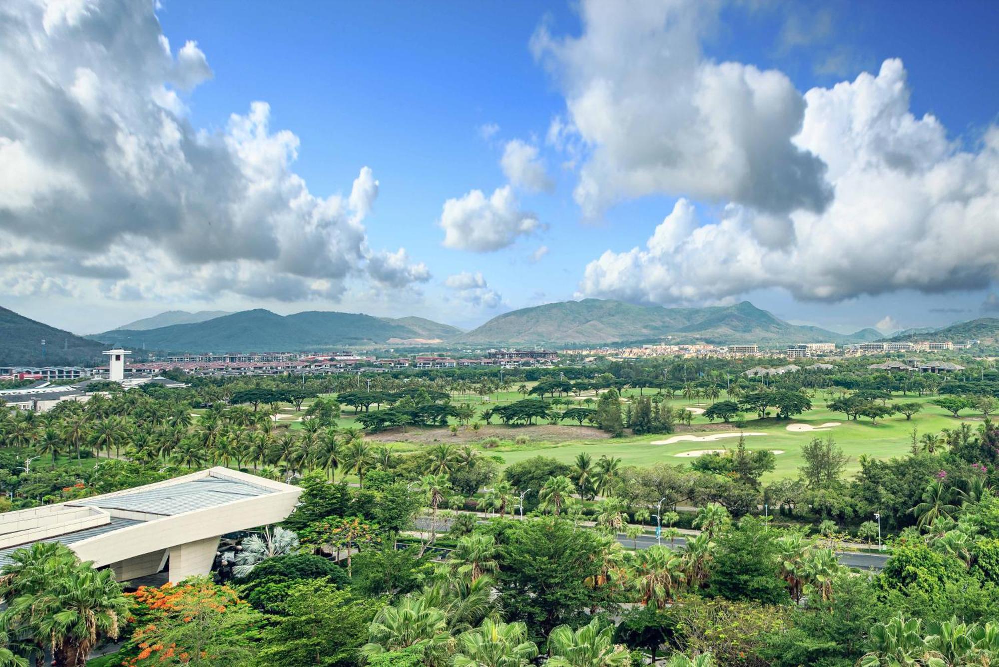 Double Room with Mountain View