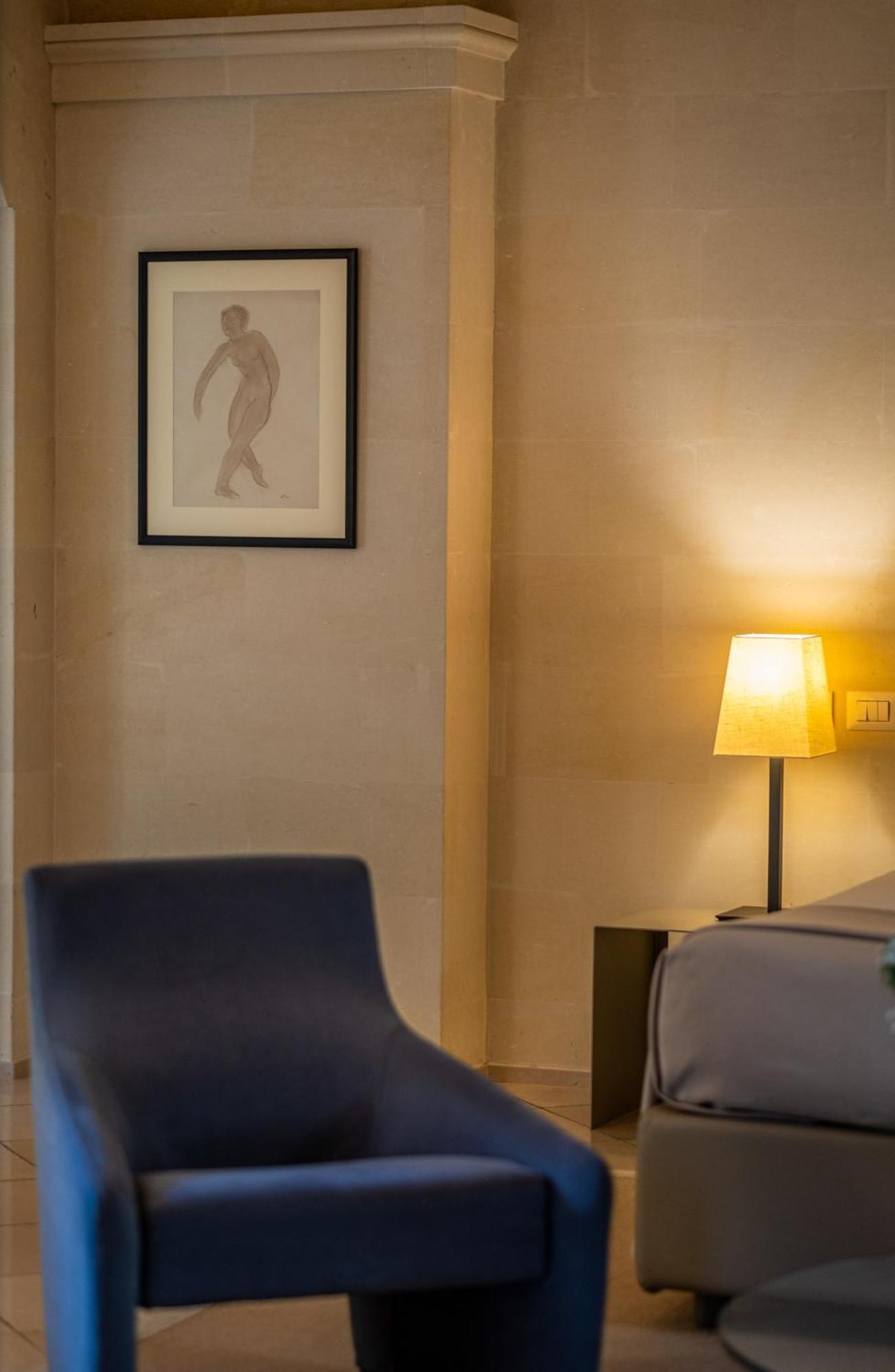 Deluxe Junior Suite