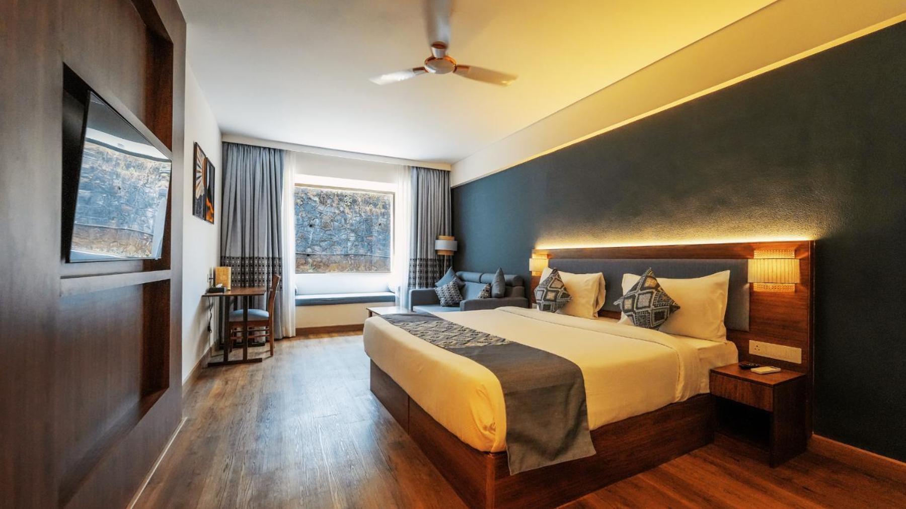 Executive Room