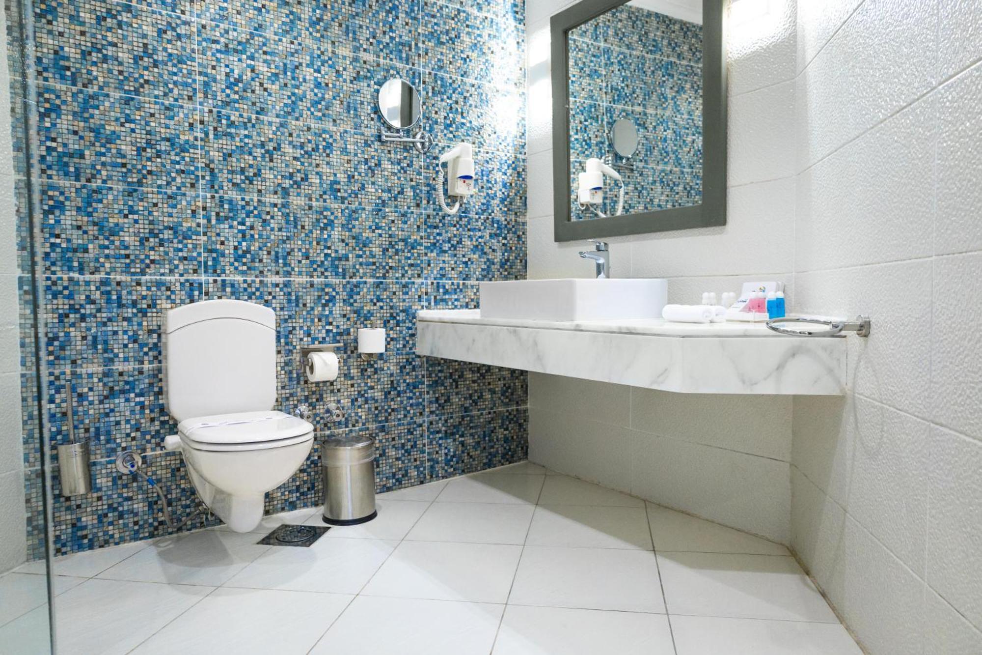 Signature Jacuzzi Suite Sea View
