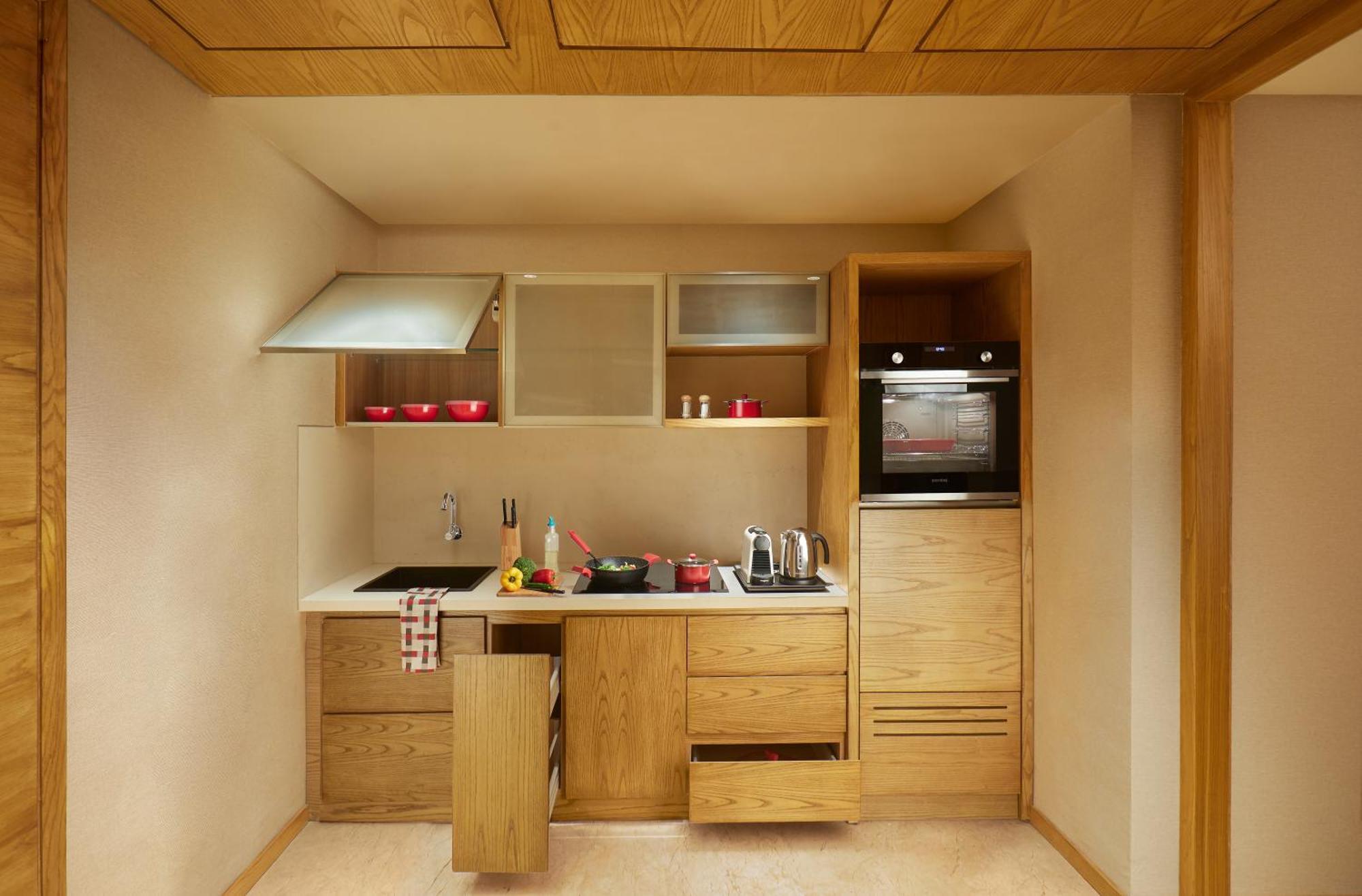 Premier Kitchenette Room