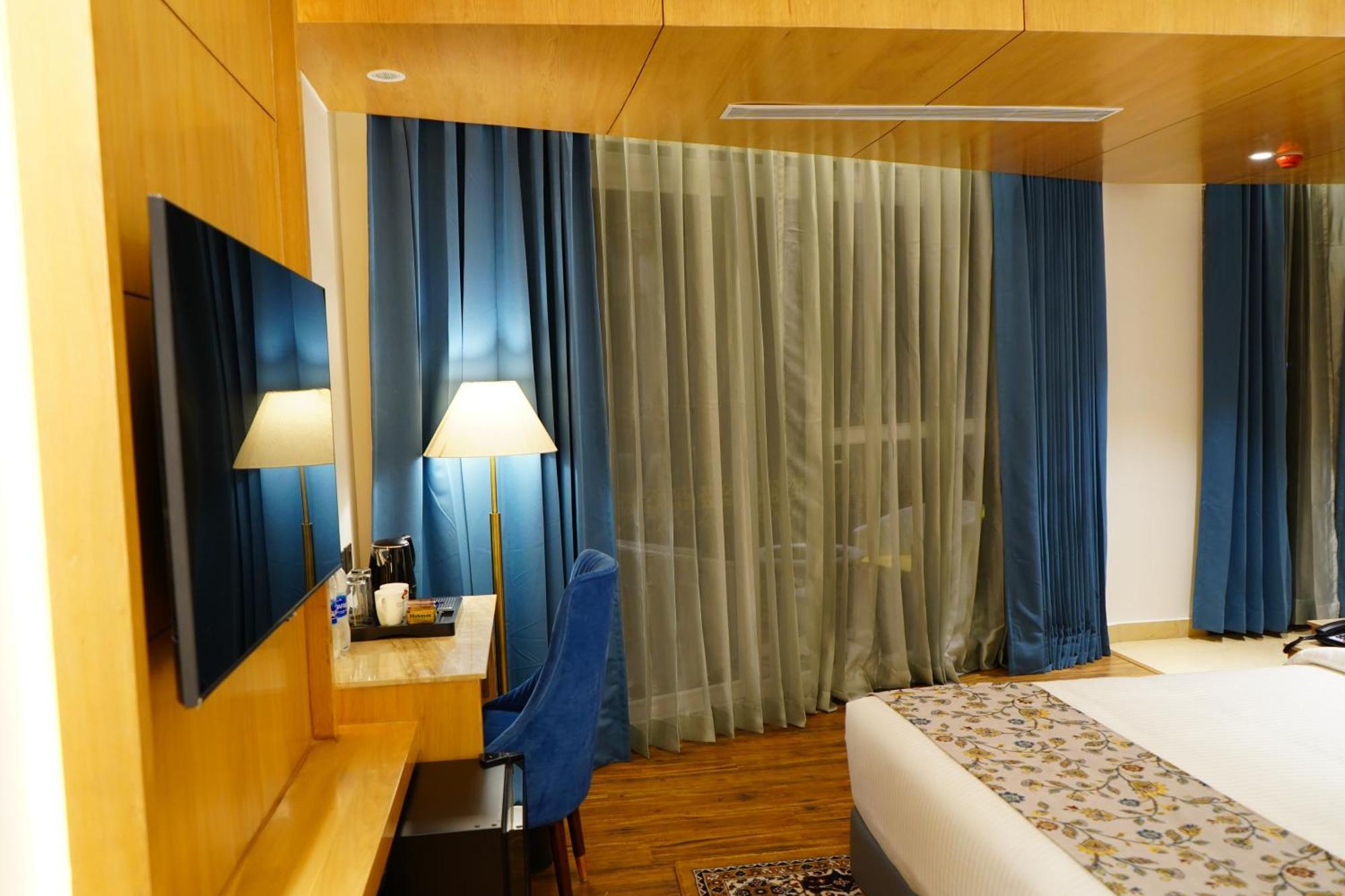 Premium Room with Balcony
