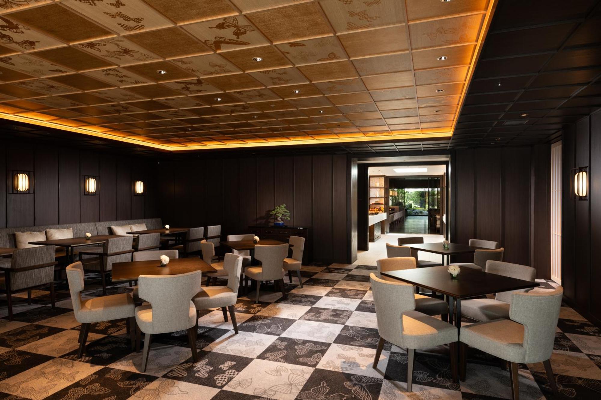 Executive Twim Room with City View