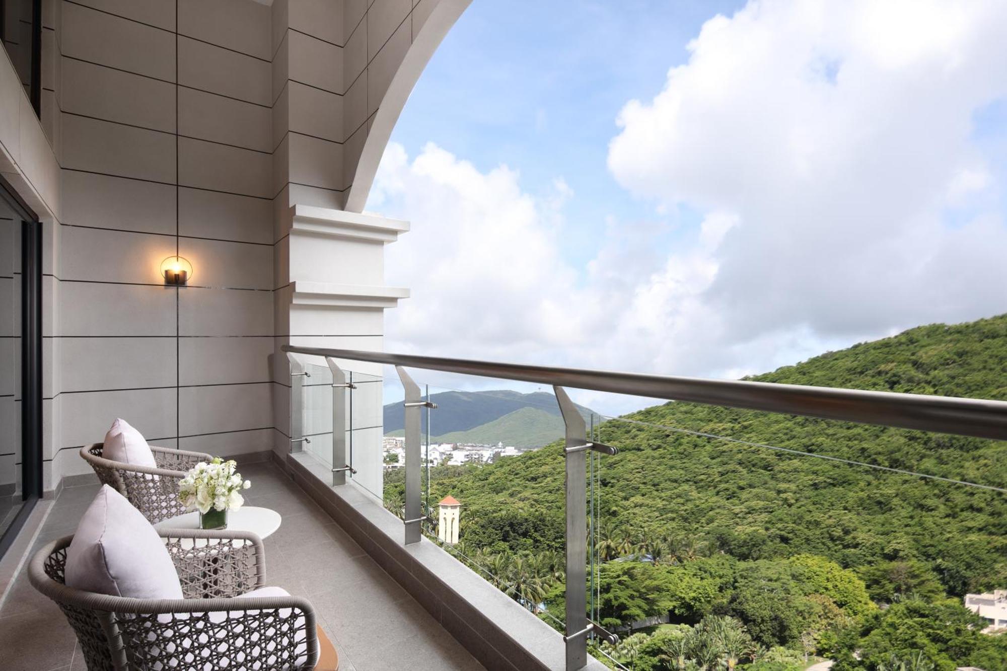 1 King Standard Room(Welcome fruite+free minibar+Kitchen+Free Self Laundry)