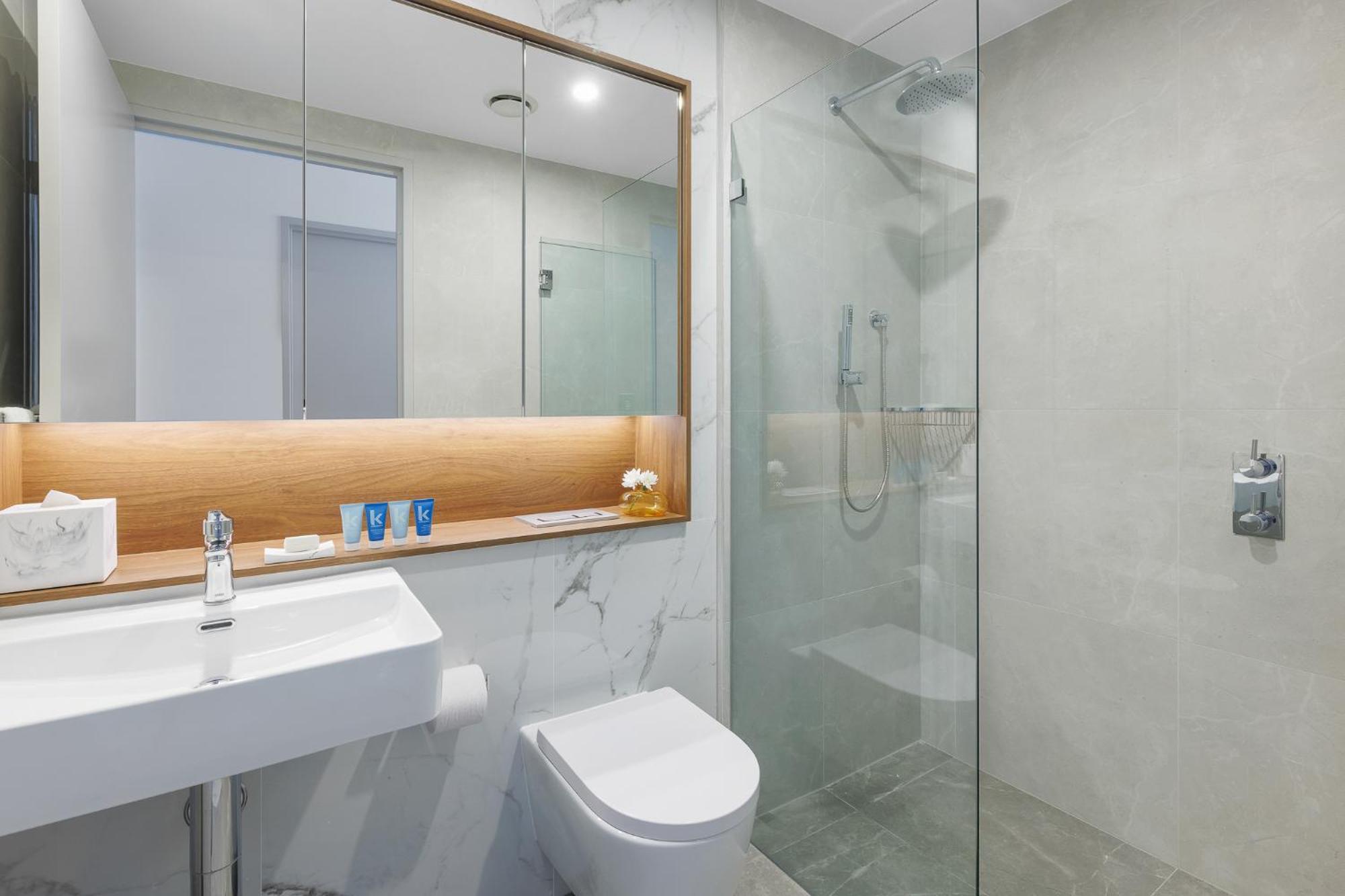 Three Bedroom Luxury Suite,1633140846:JPEG