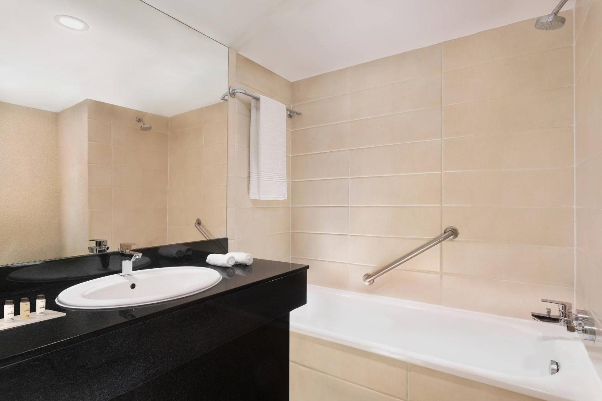 Standard Twin Room,1633694282:JPEG