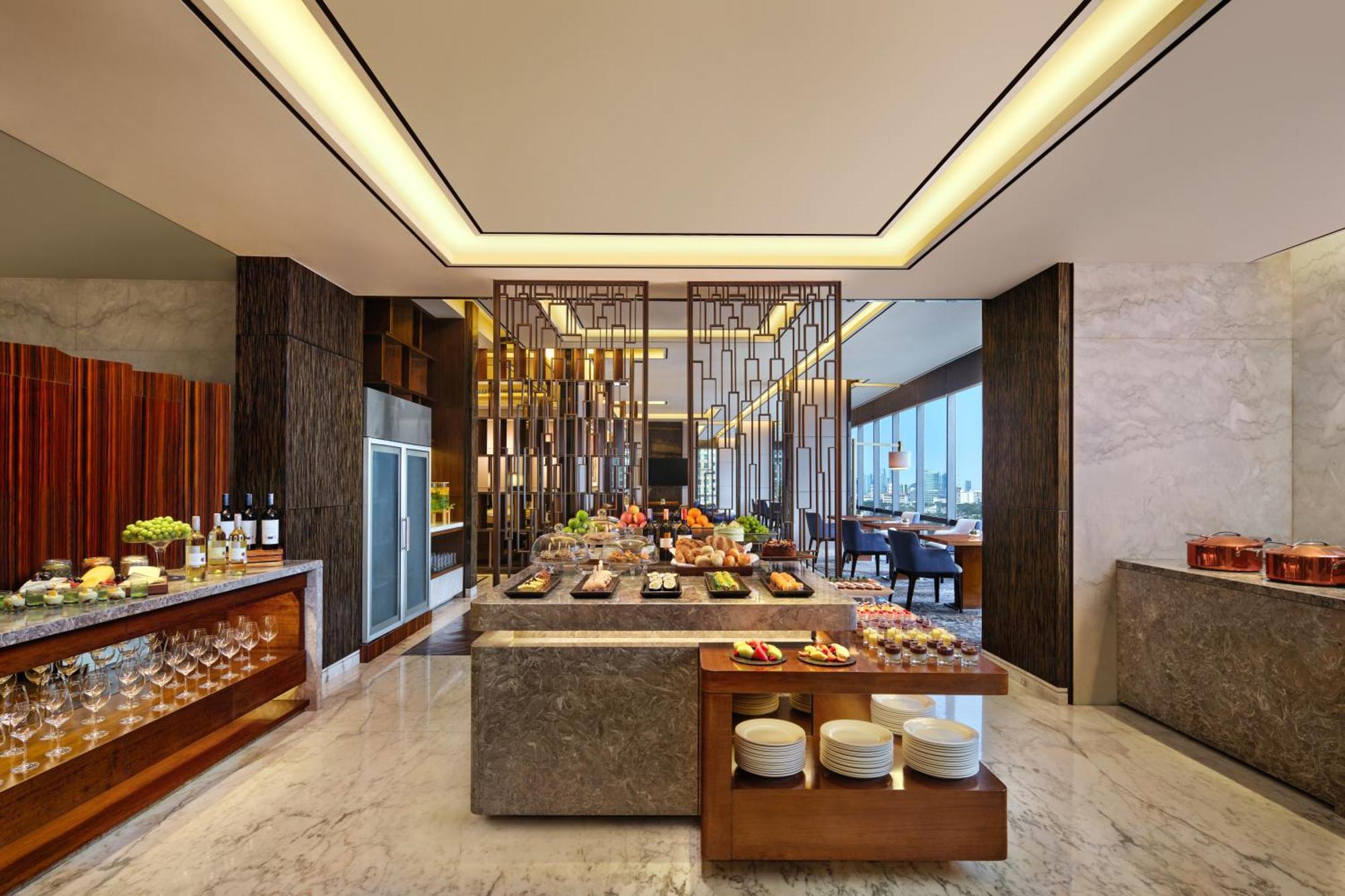 Deluxe Guest Room, 2 Double Beds (Club Lounge Access),1633698328:JPEG