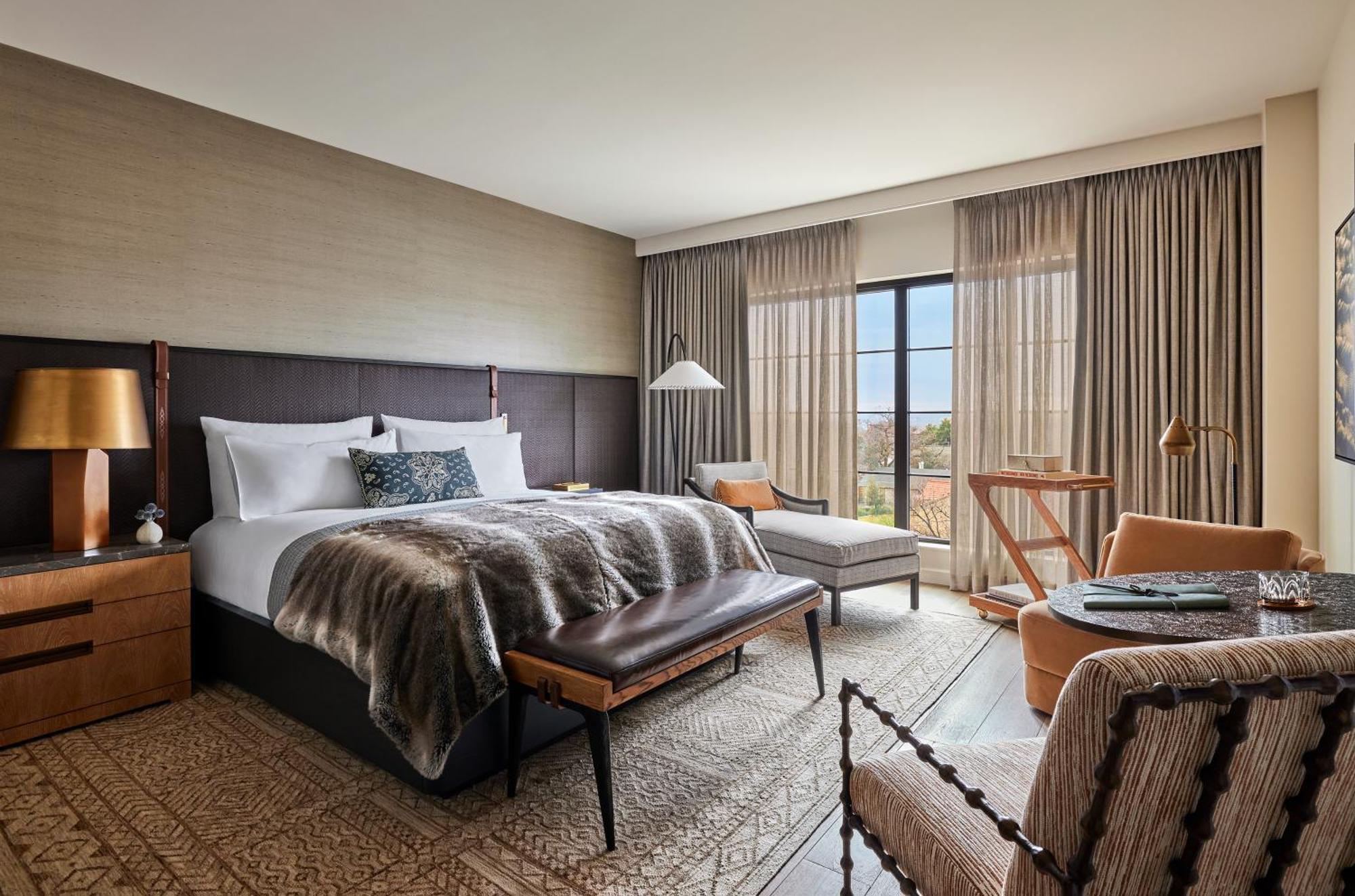 Standard King Room