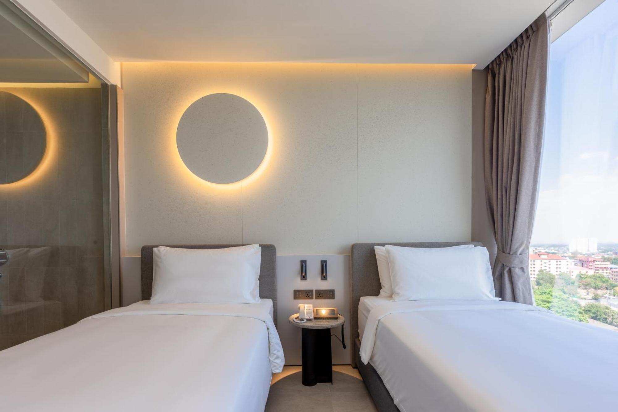 Luna Deluxe Twin,1637663323:JPEG