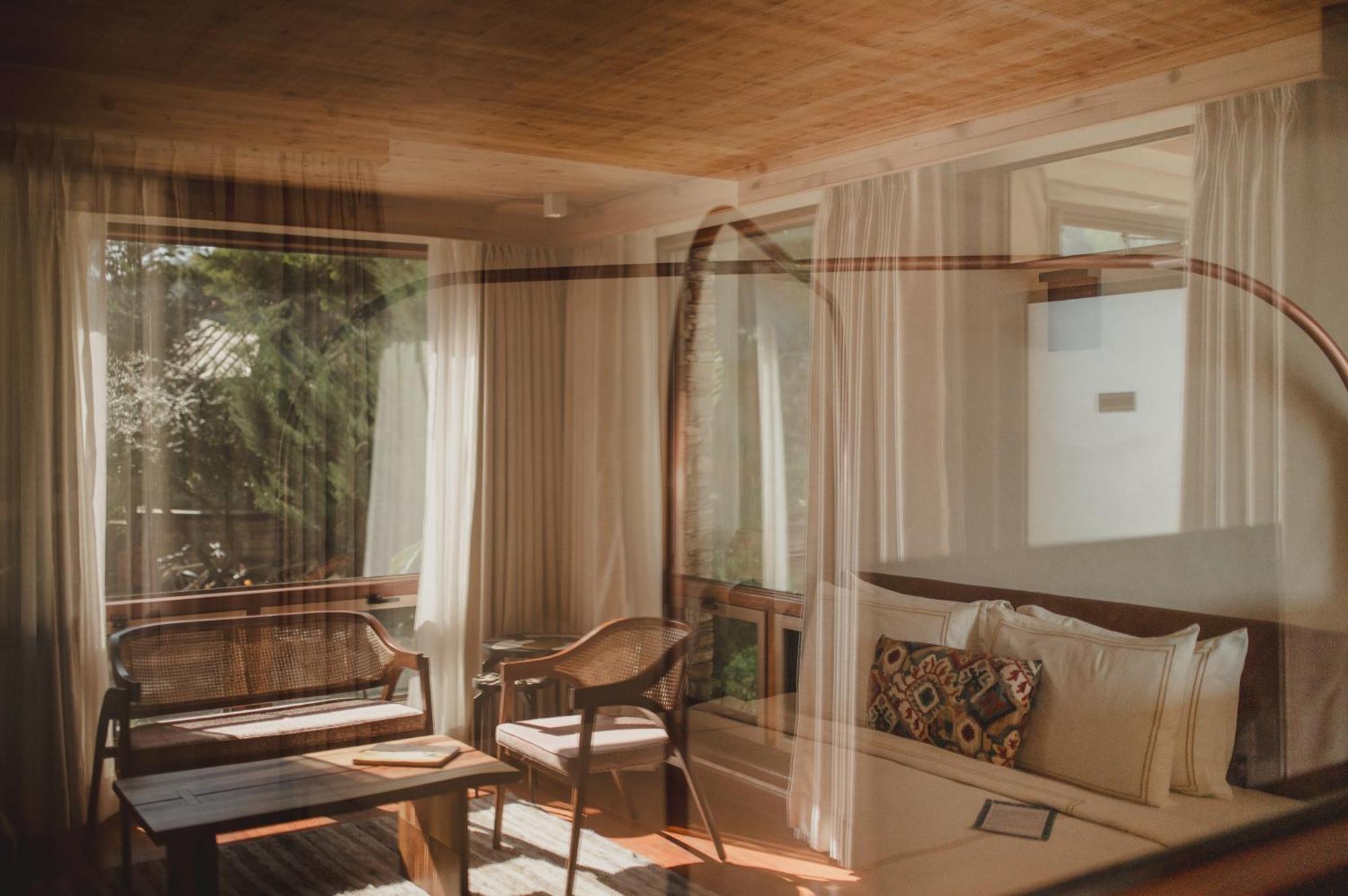 Nandakot Suite