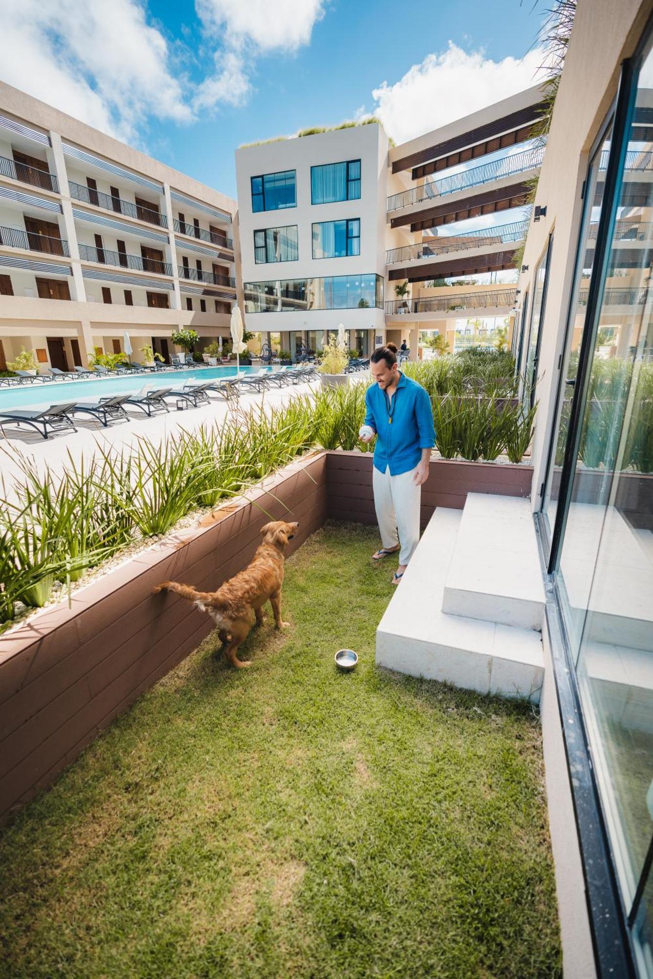 Suite with Terrace,1639403571:JPEG