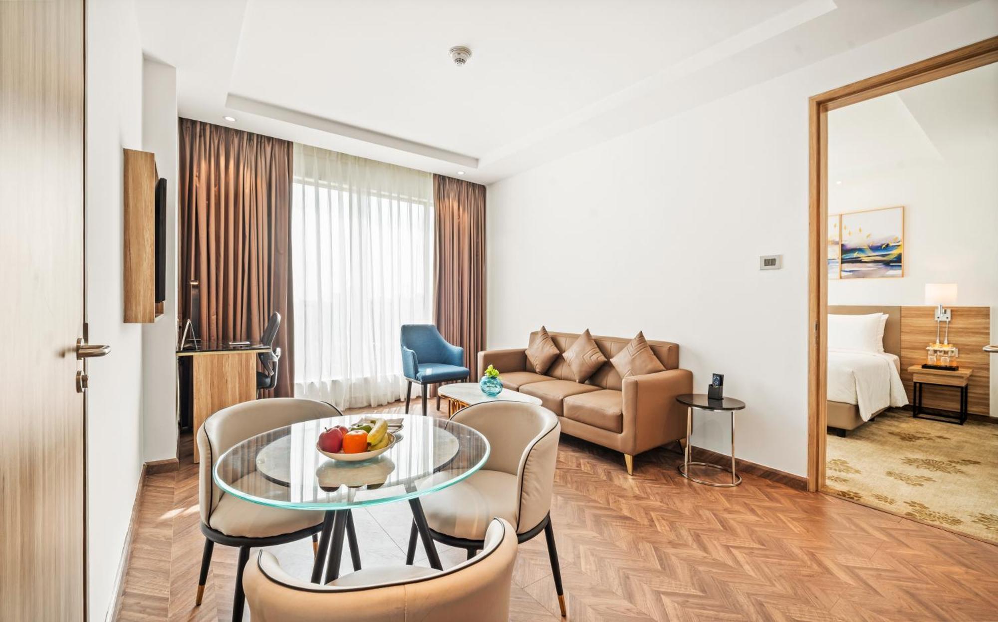 Deluxe Suite
