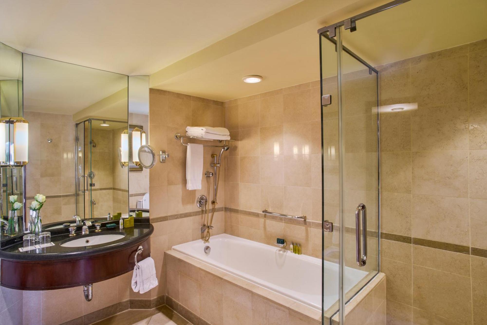 Connecting Family Suite with Nile View
