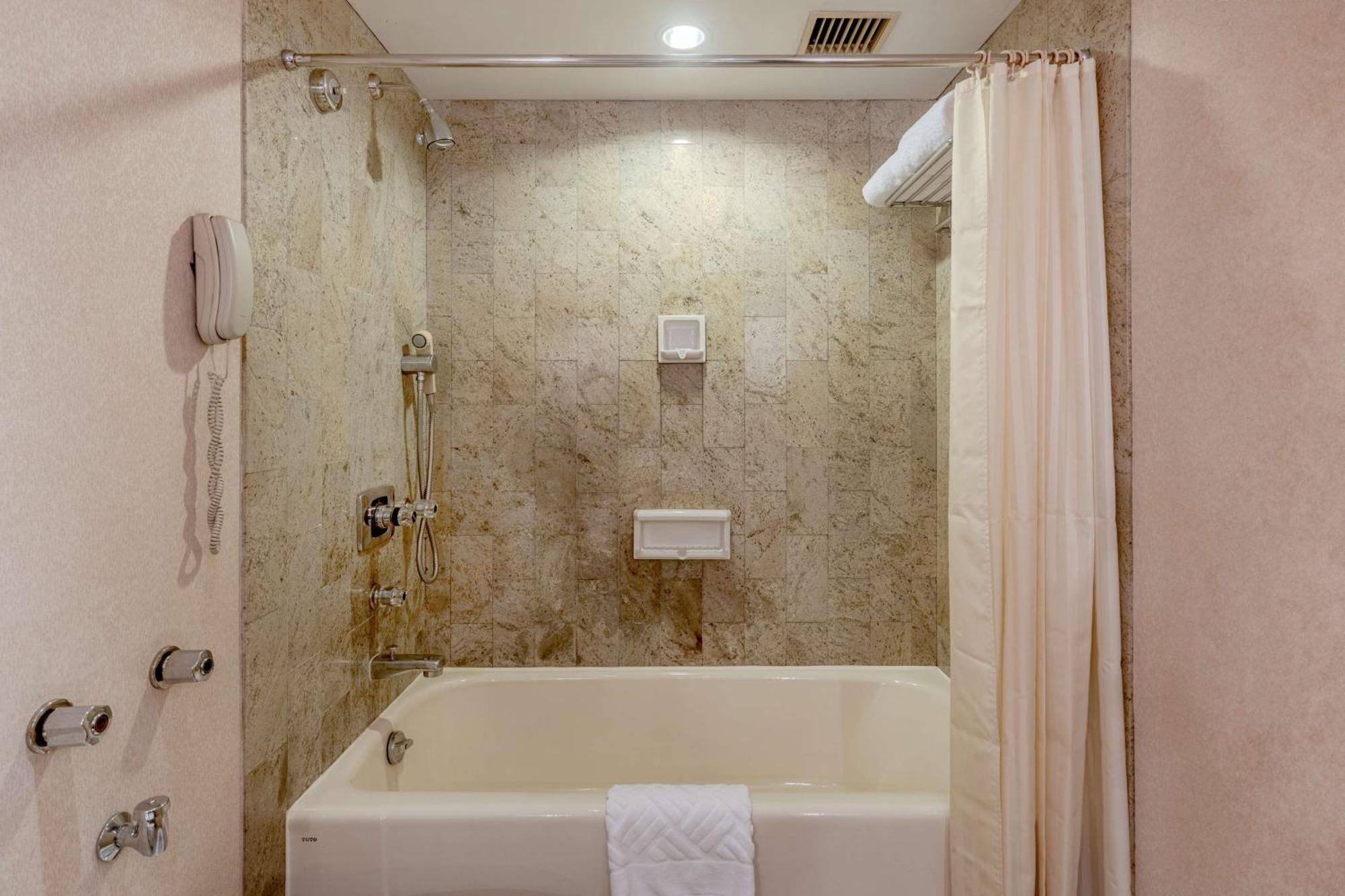 Business King Suite