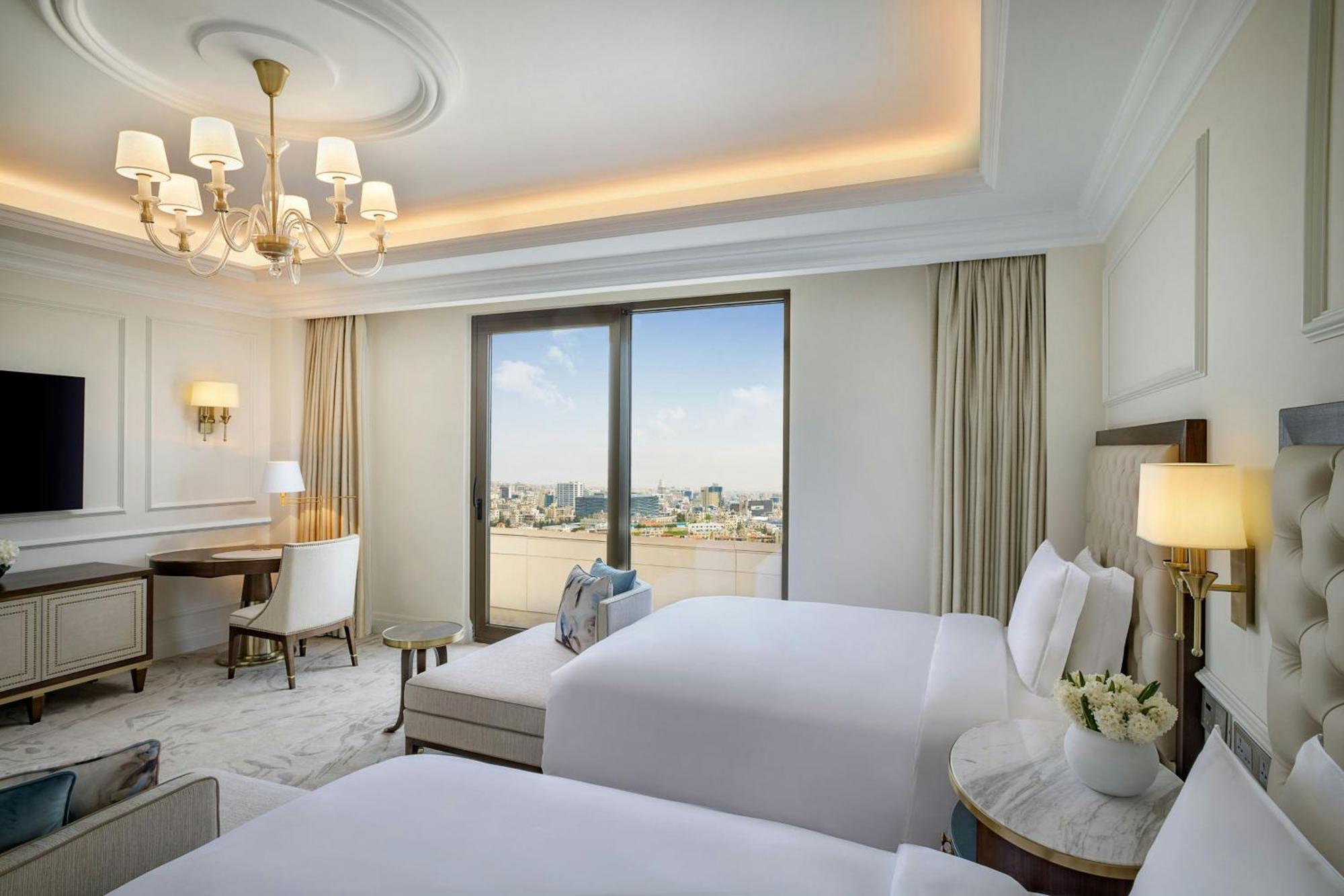 Deluxe, Guest room, 2 Queen, City view