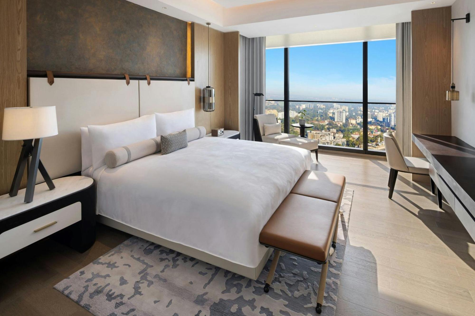 One-Bedroom Apartment with King Bed,1643292066:JPEG