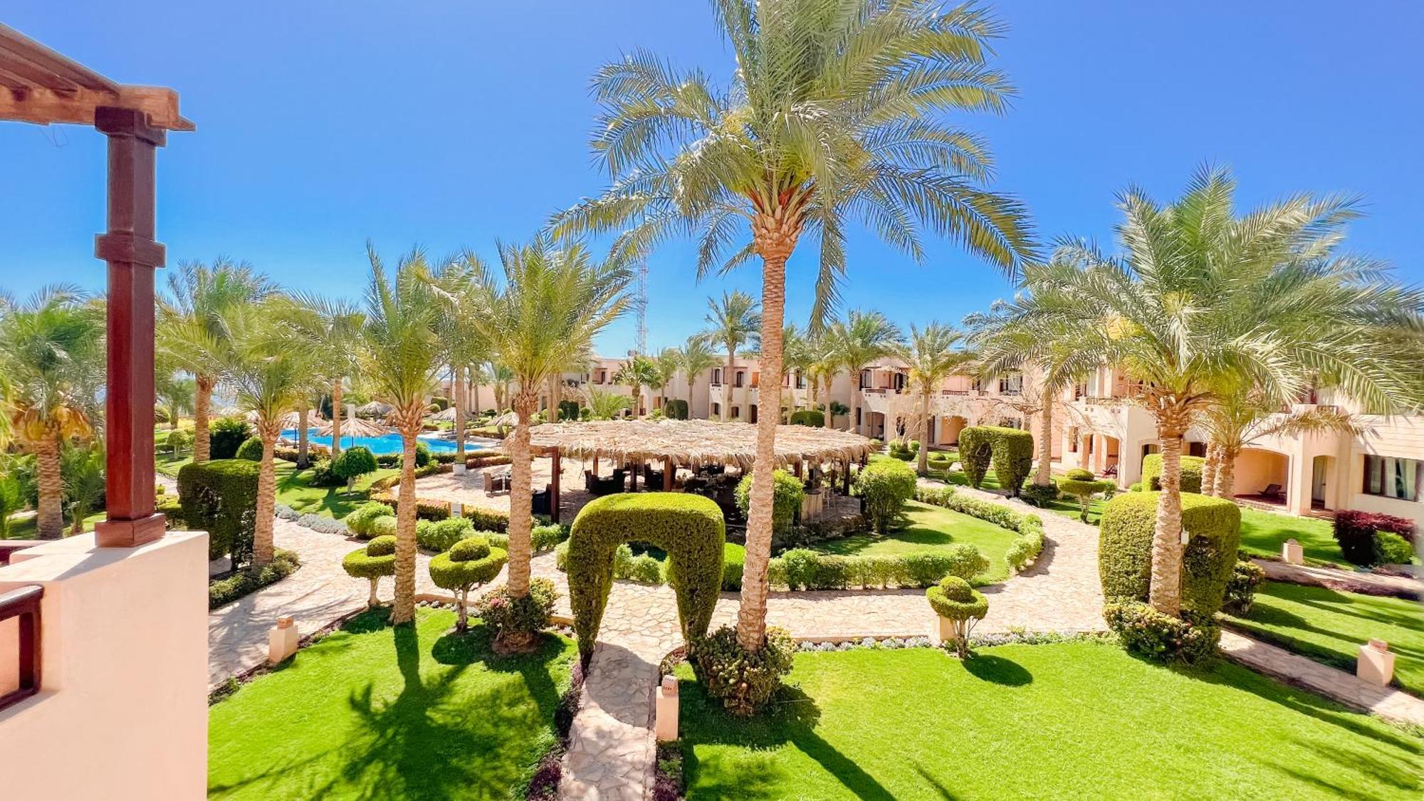 Superior Double or Twin Room with Garden View