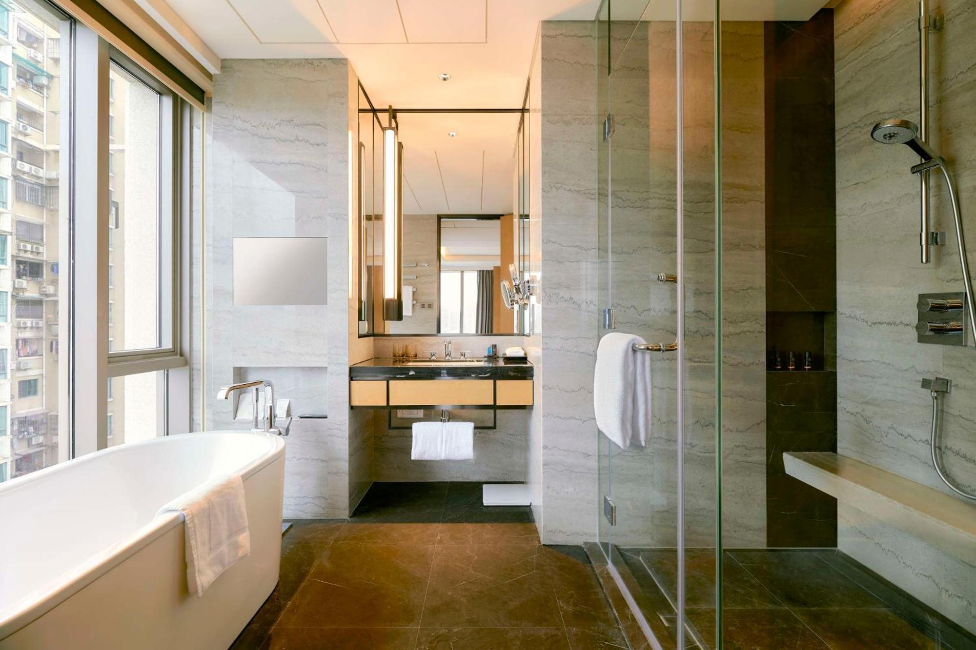 Superior 1 Bedroom Suite