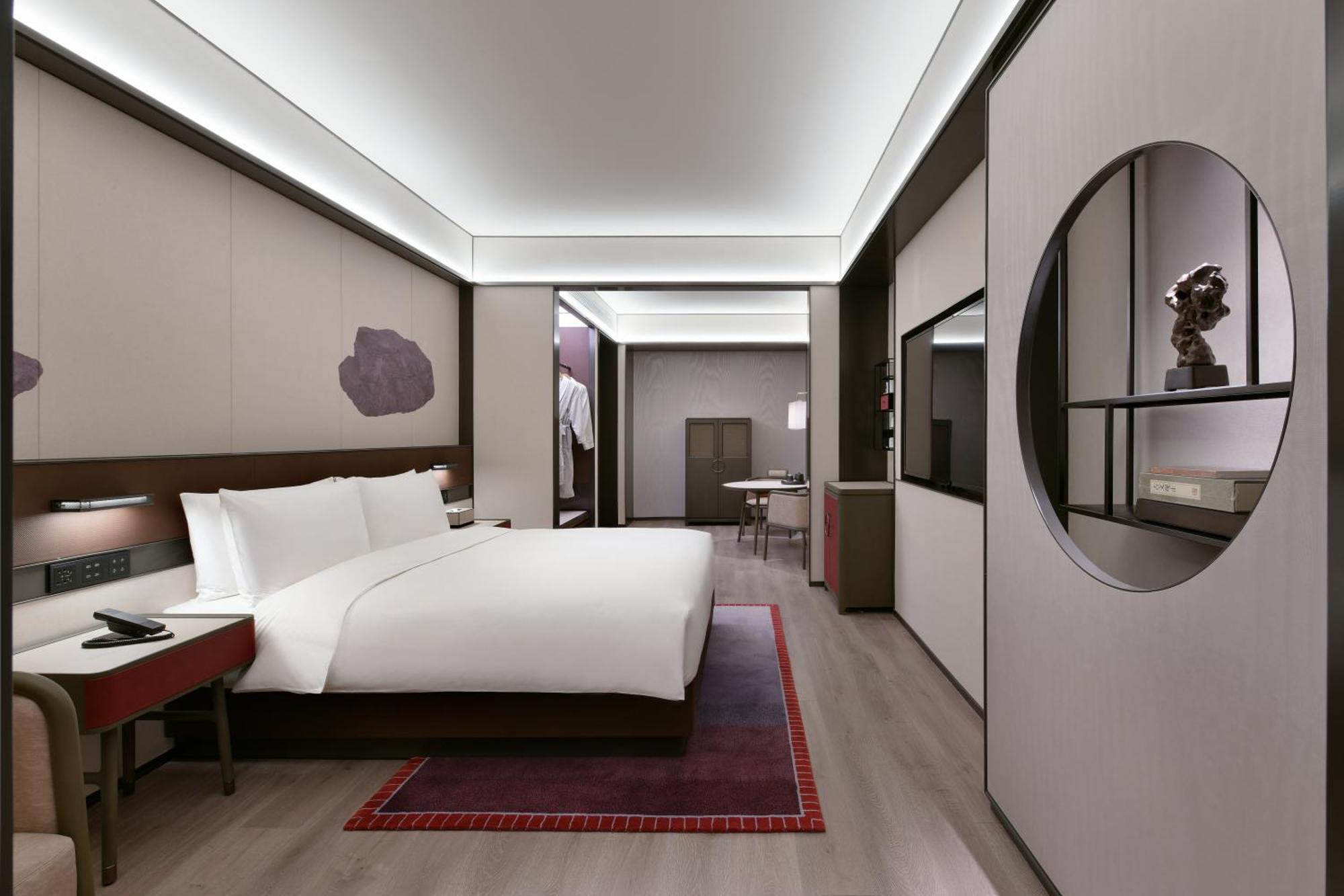 Elegant King Room