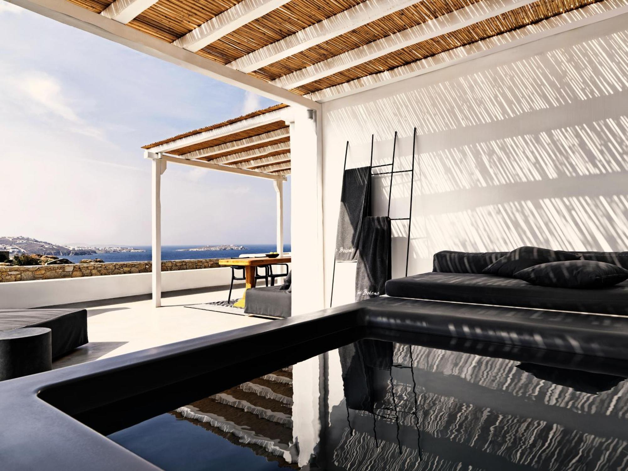 Bohemian Sunset & Sea View Suite Outdoor Hot Tub,1646909553:JPEG