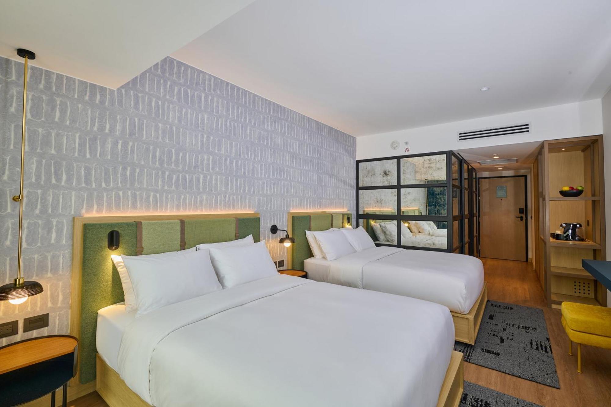 Standard Queen Room with Two Queen Beds