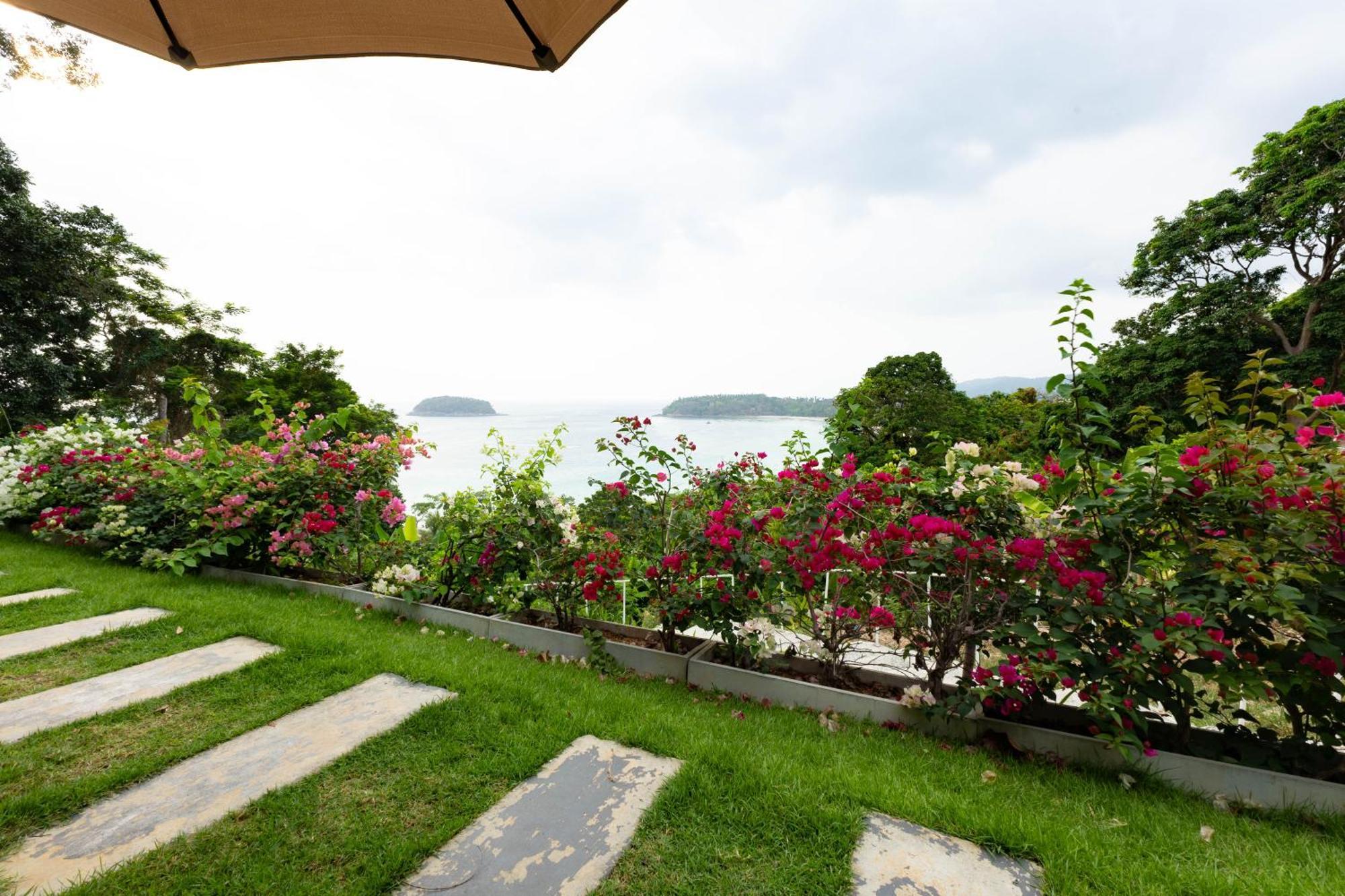 Villa with Sea View