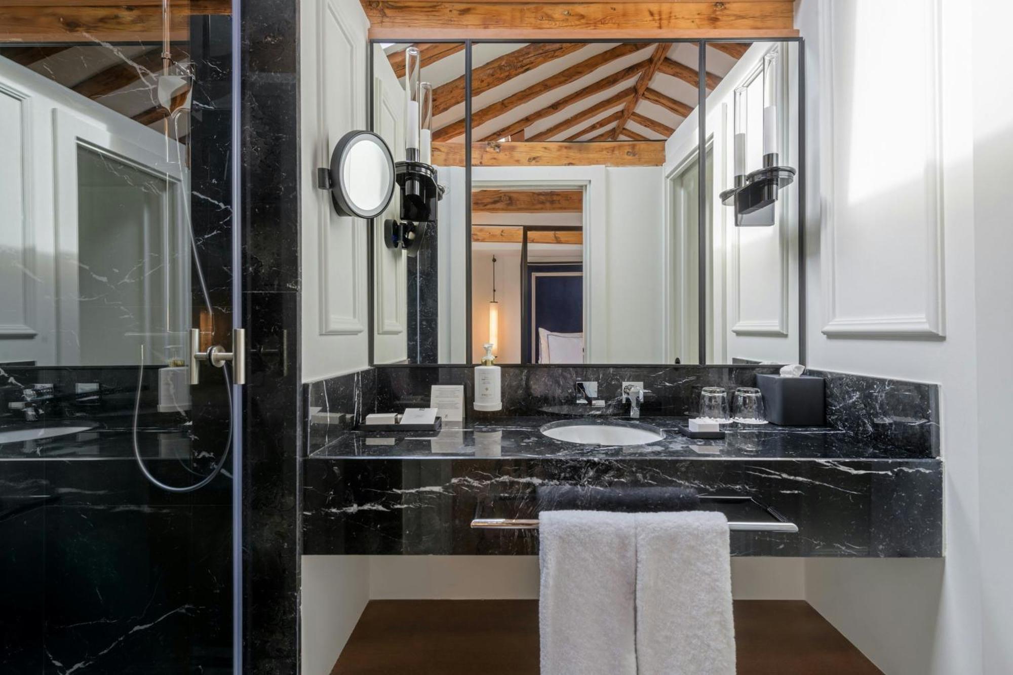 Family King Suite