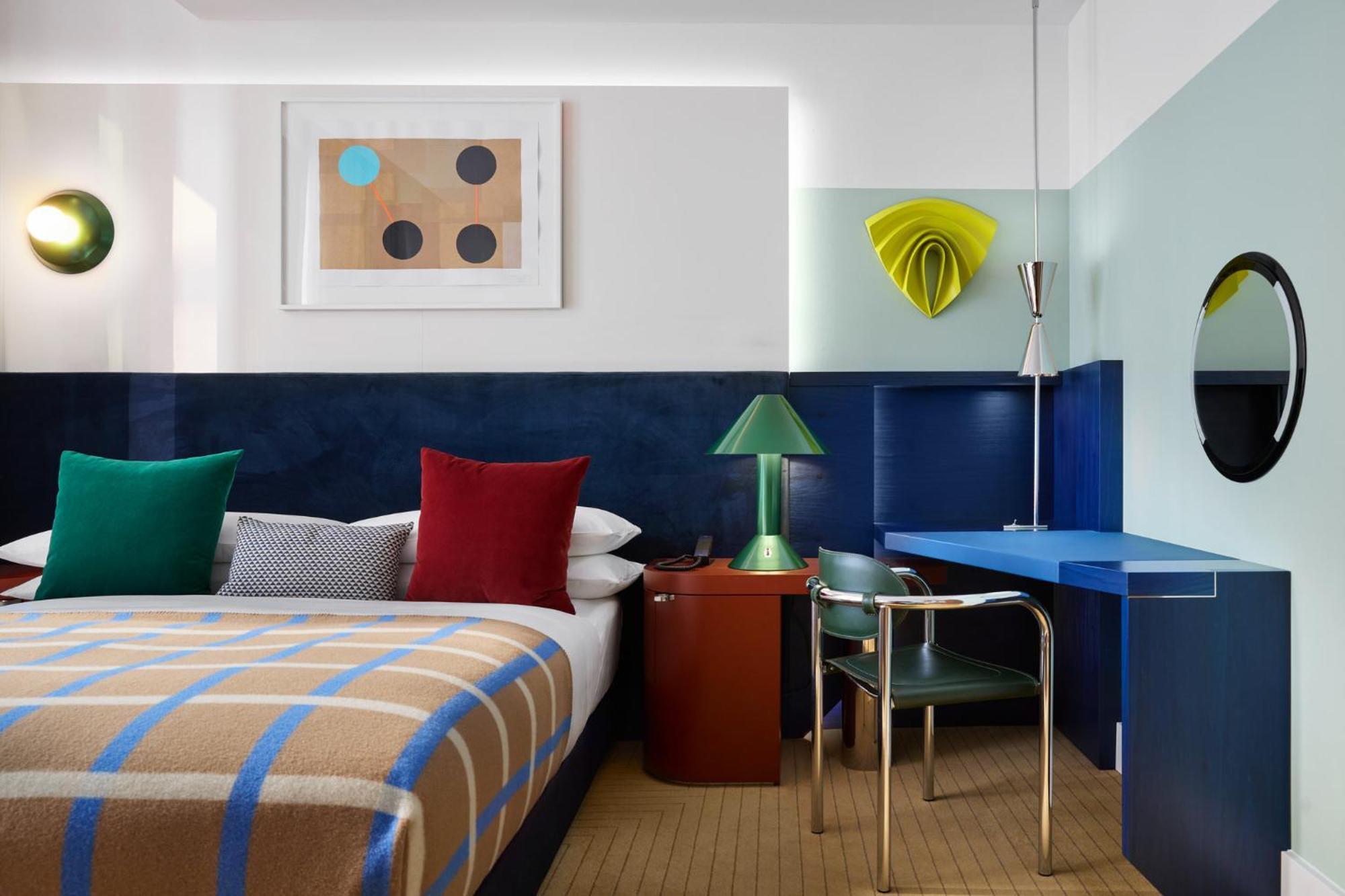 Essential Room