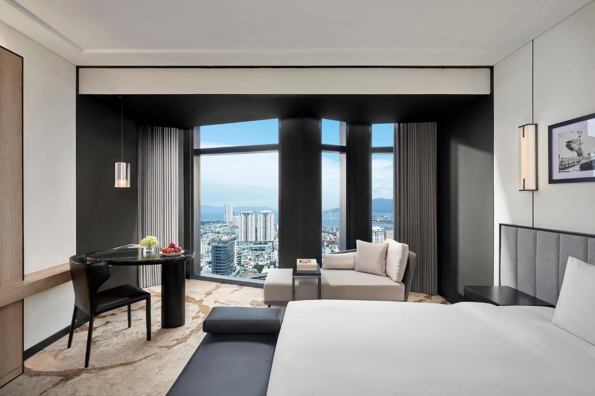 Premium Twin Room with River View - Lounge Access