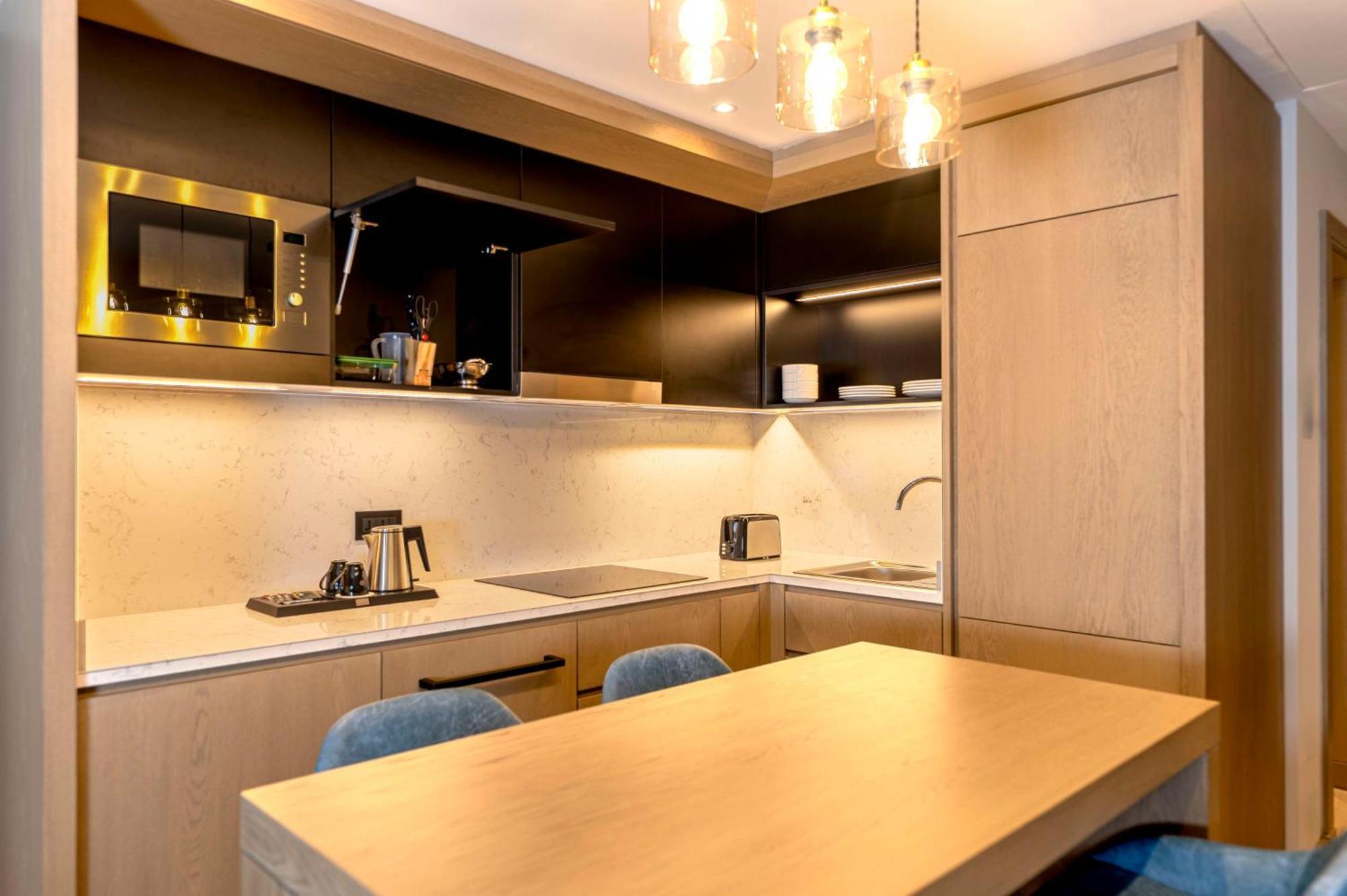 One-Bedroom King Suite with Kitchen - Mobility Accessible
