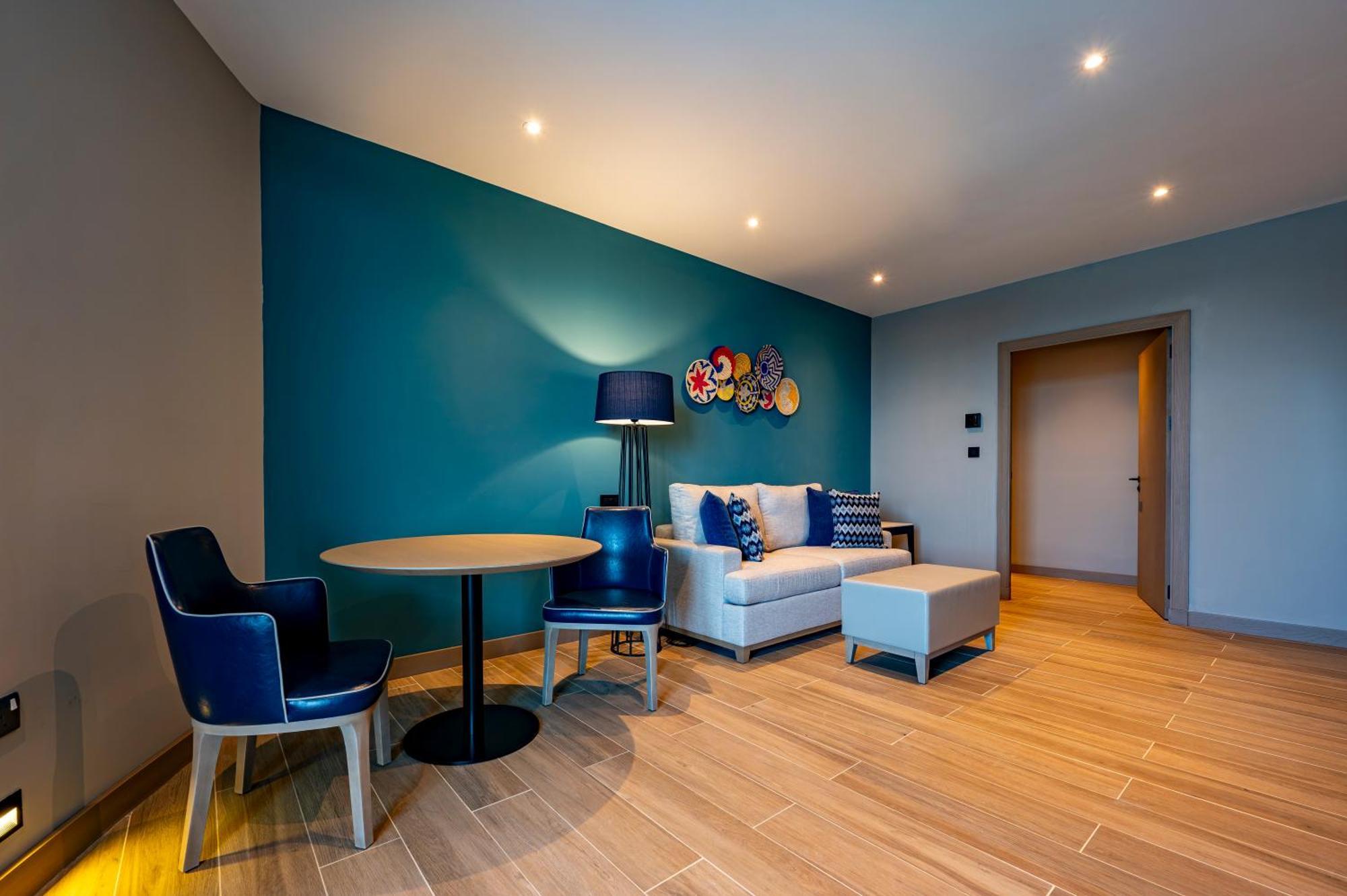 Executive One-Bedroom King Suite with Sofa Bed
