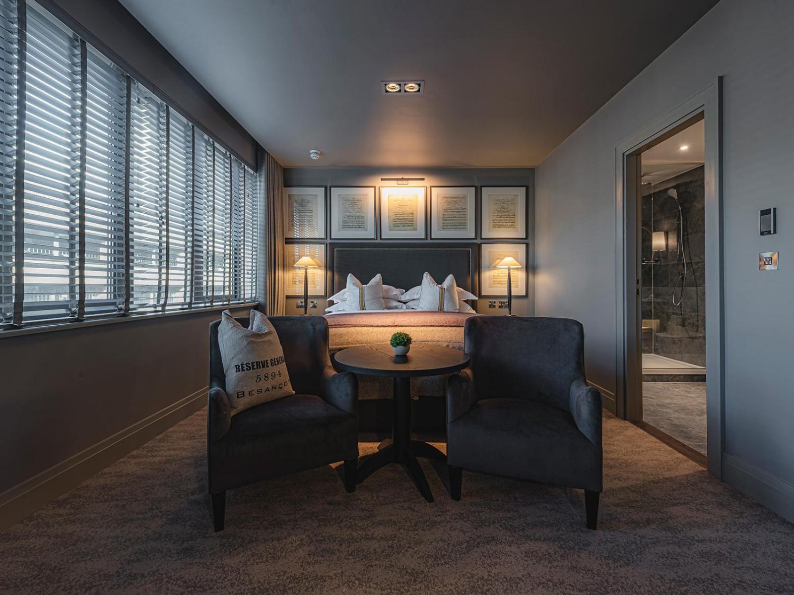 King Room