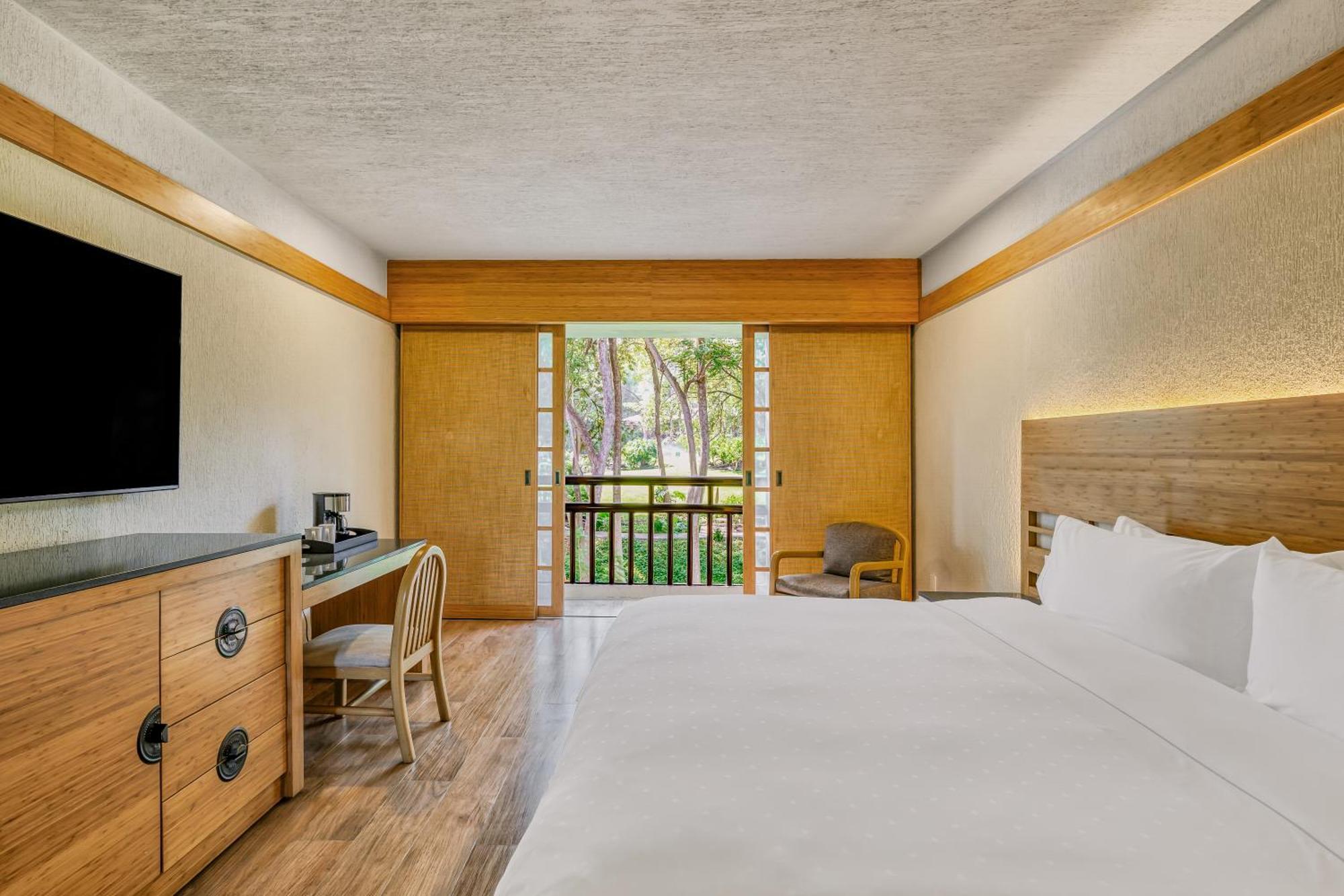Deluxe Room, 1 King