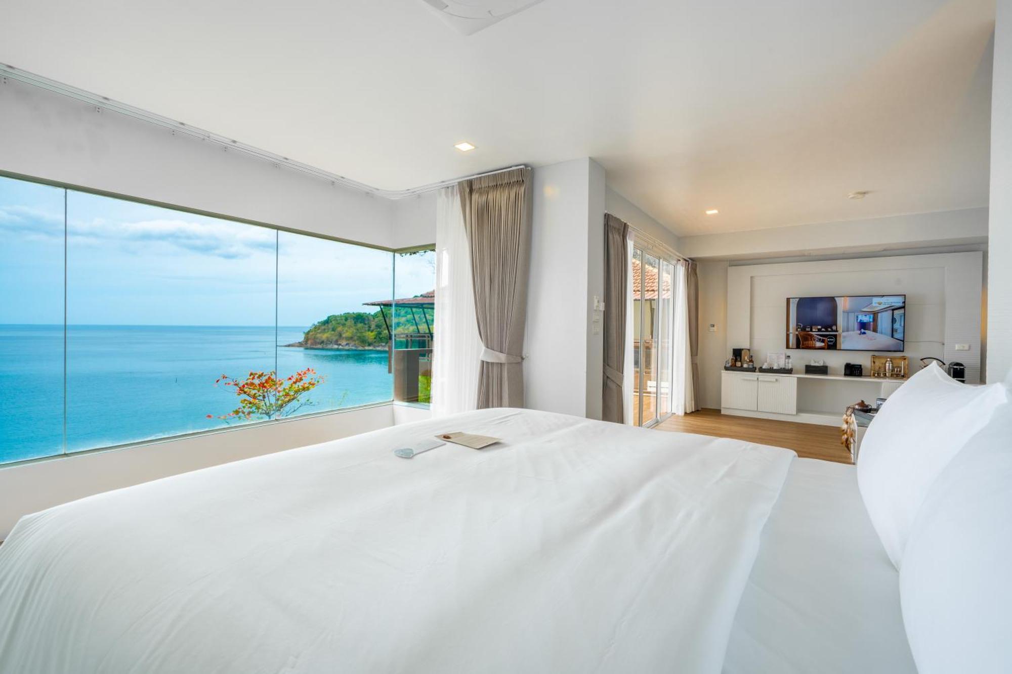 Executive Ocean front