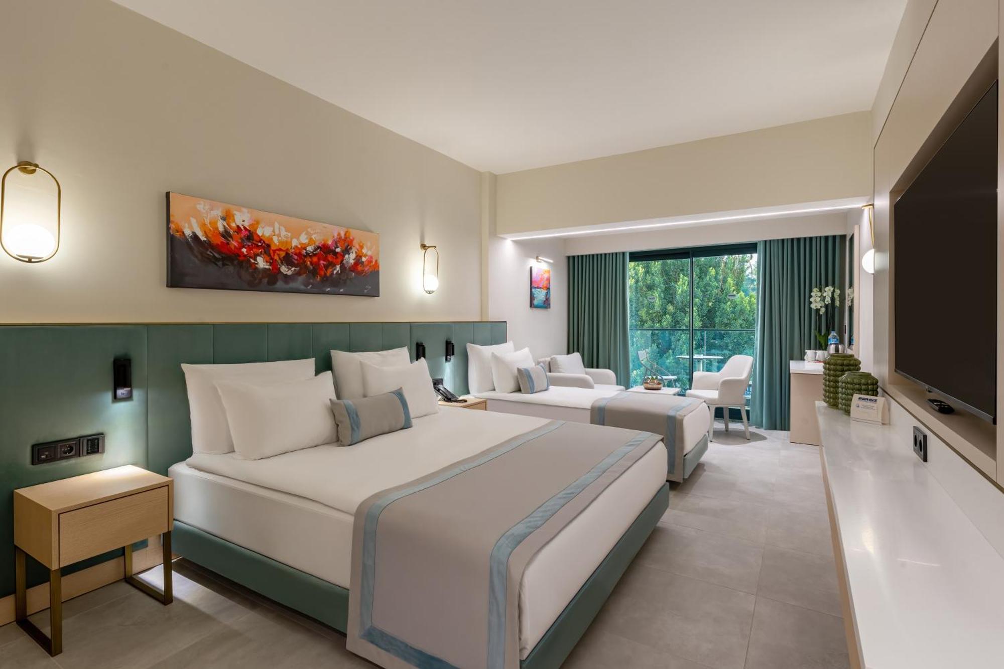 Superior Triple Room