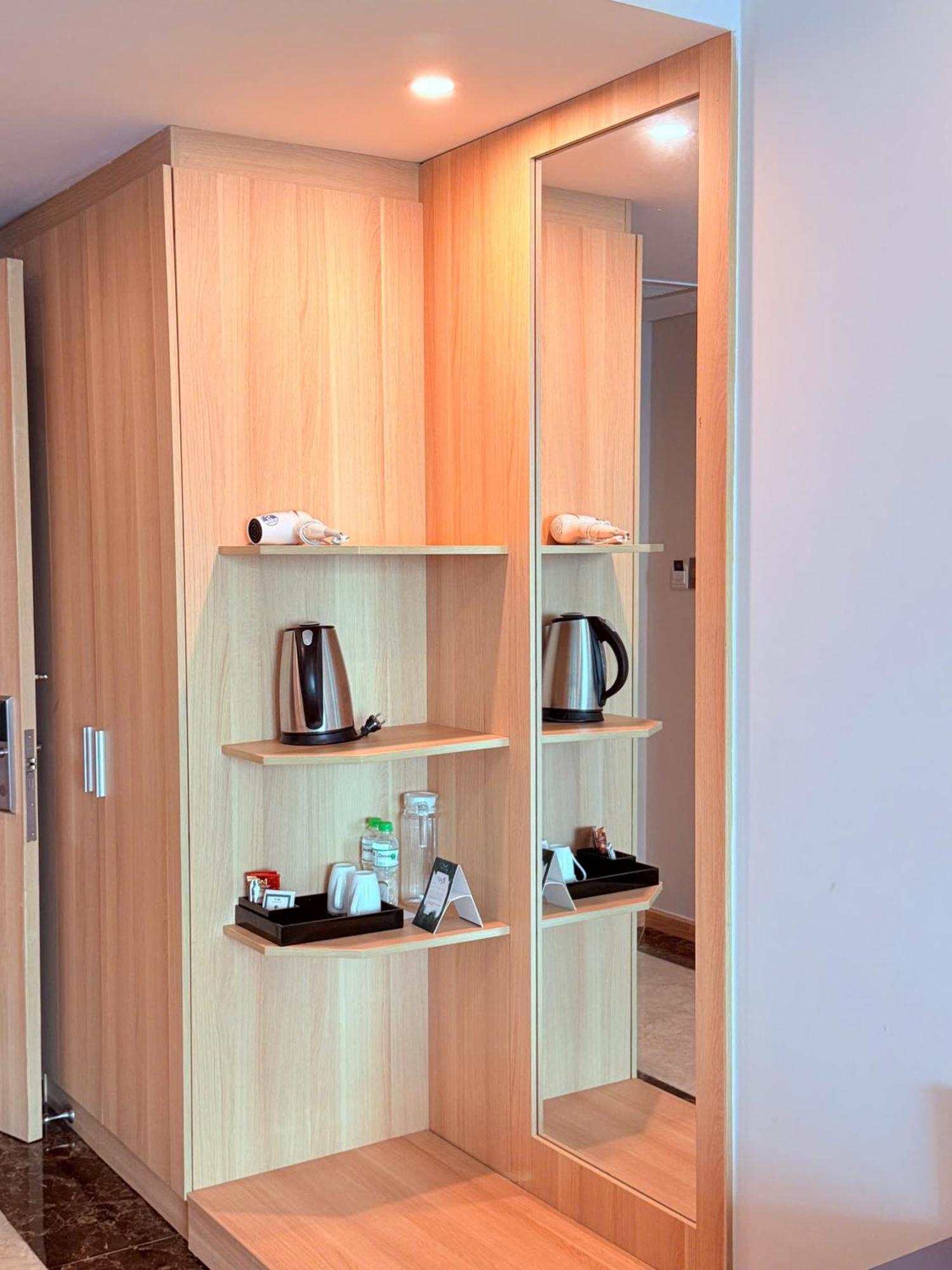 Deluxe Twin Room with Ocean View