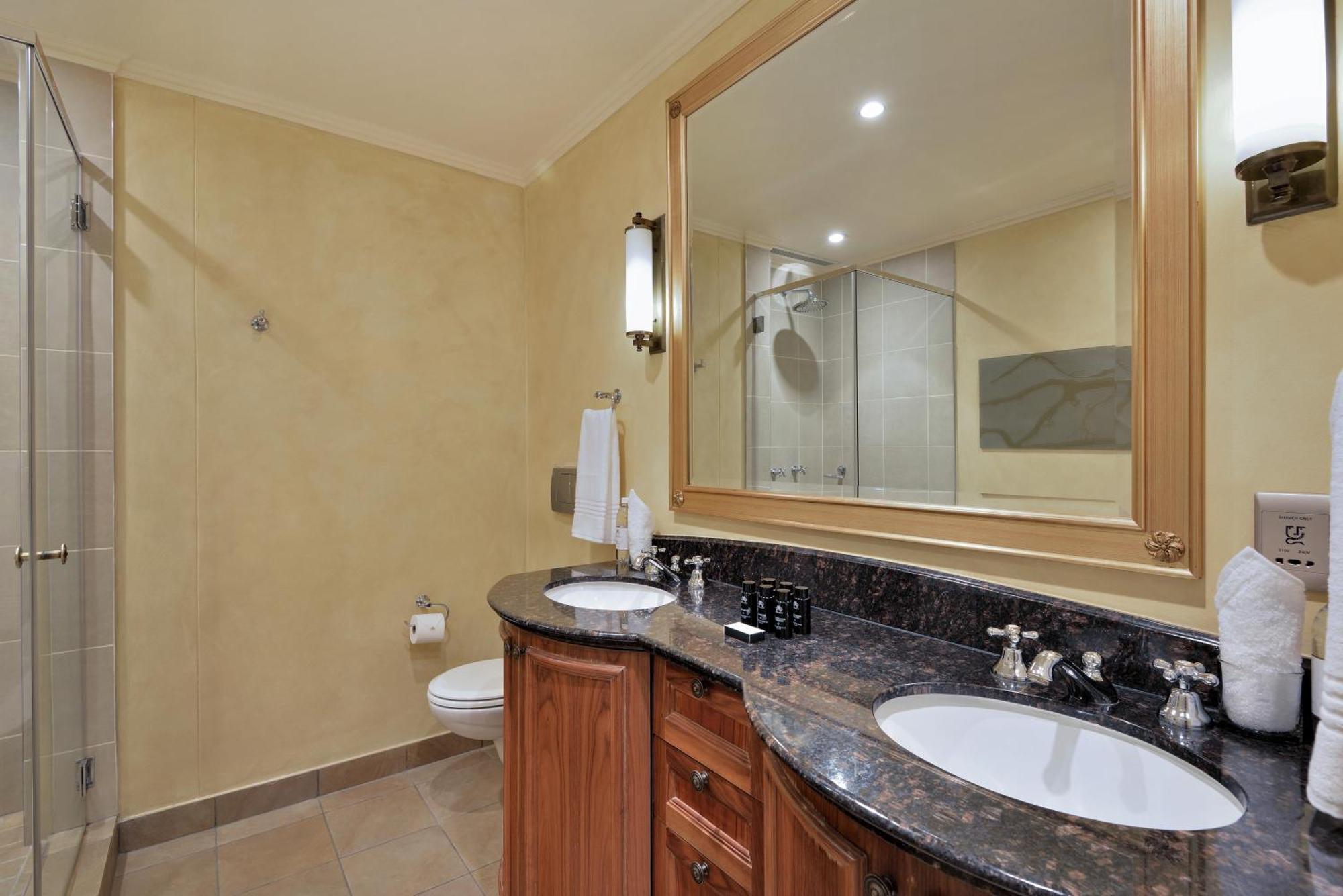 Two-Bedroom Luxury Suite