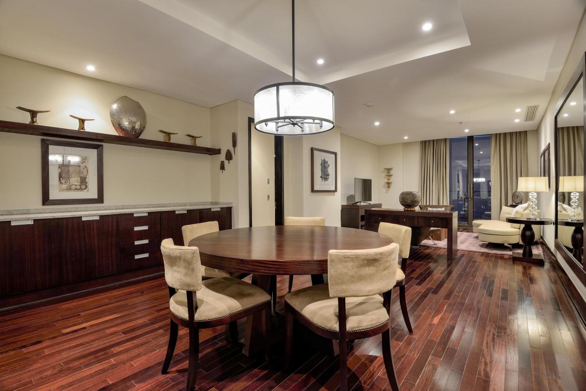 One-Bedroom Executive Suite