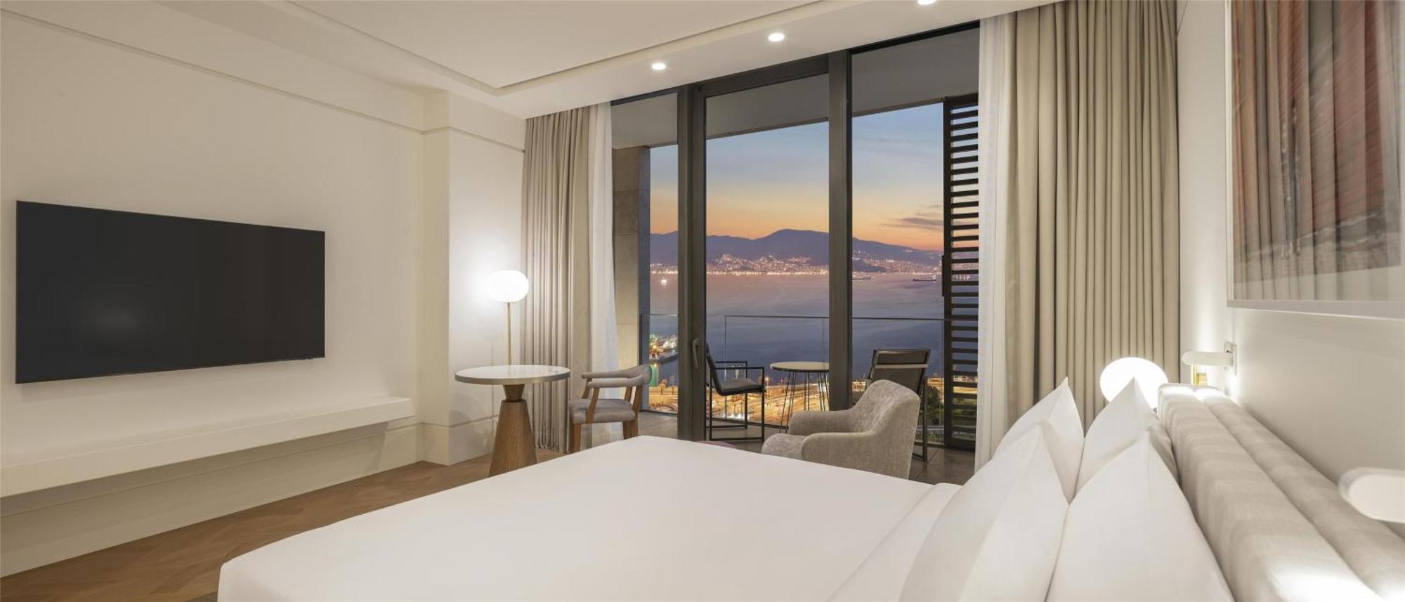 King Room