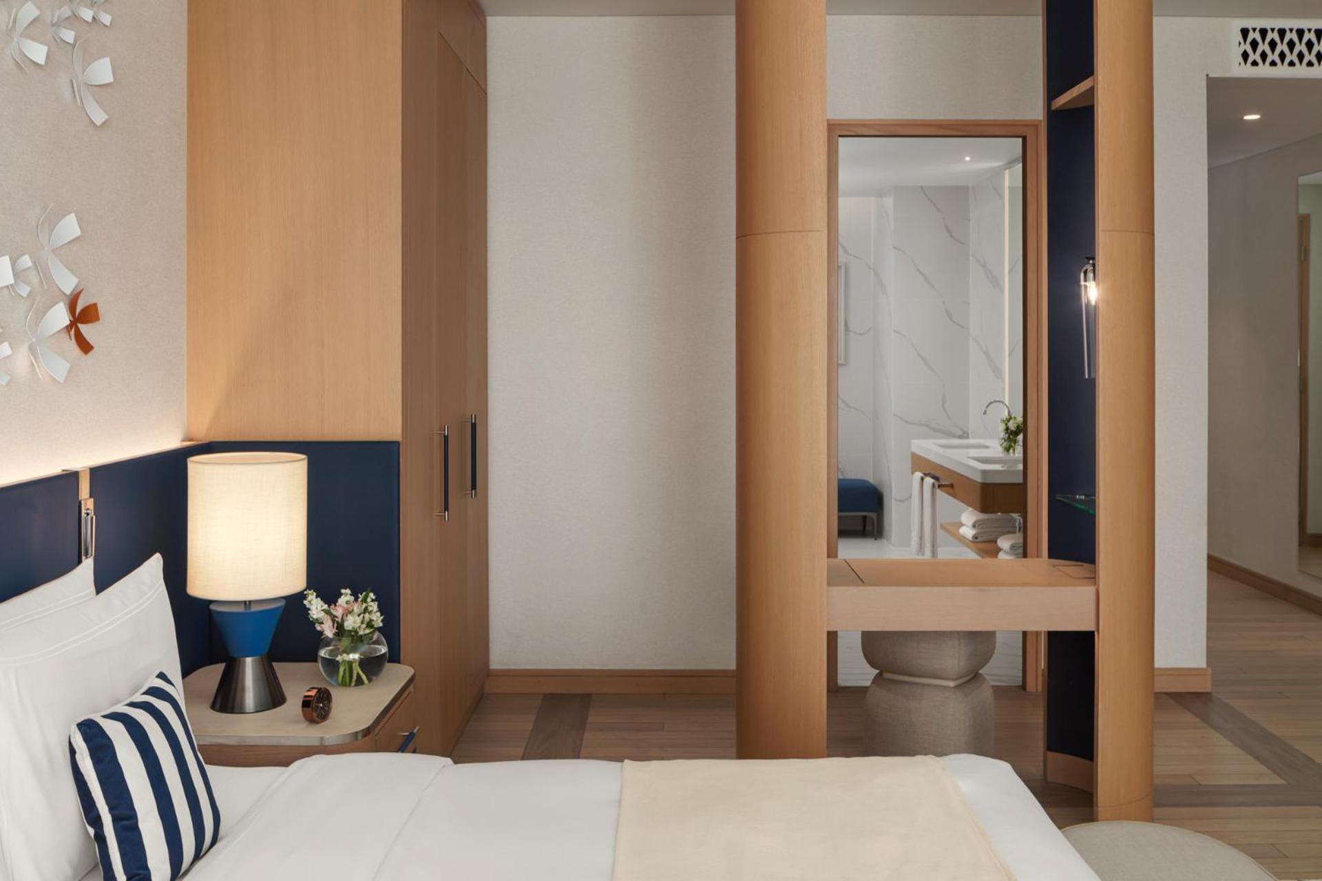 Deluxe King Room with Pool View