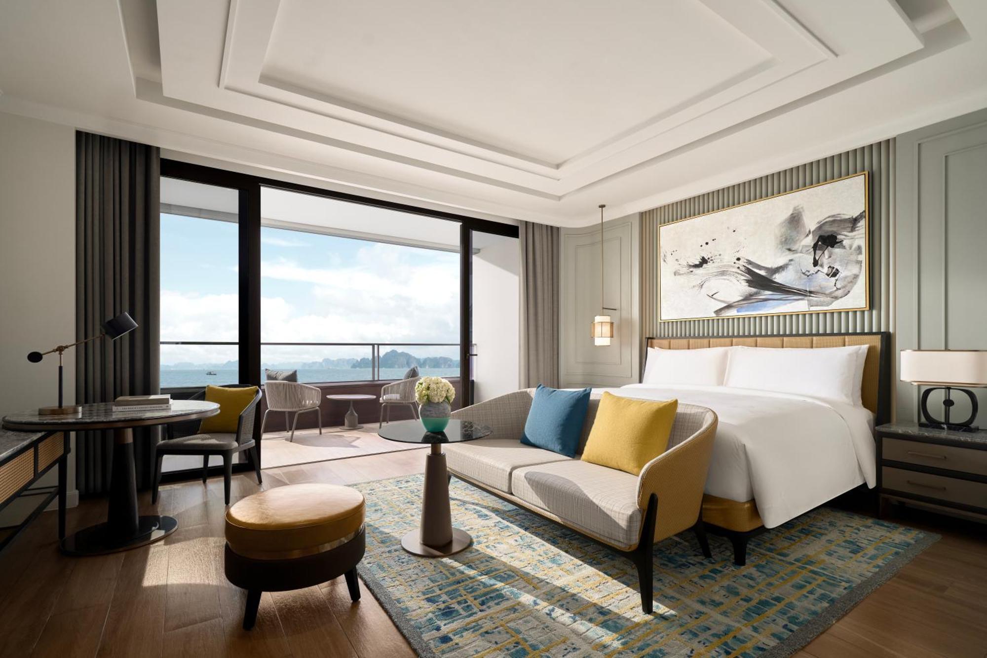Classic King Room with Bay View - Disability Access
