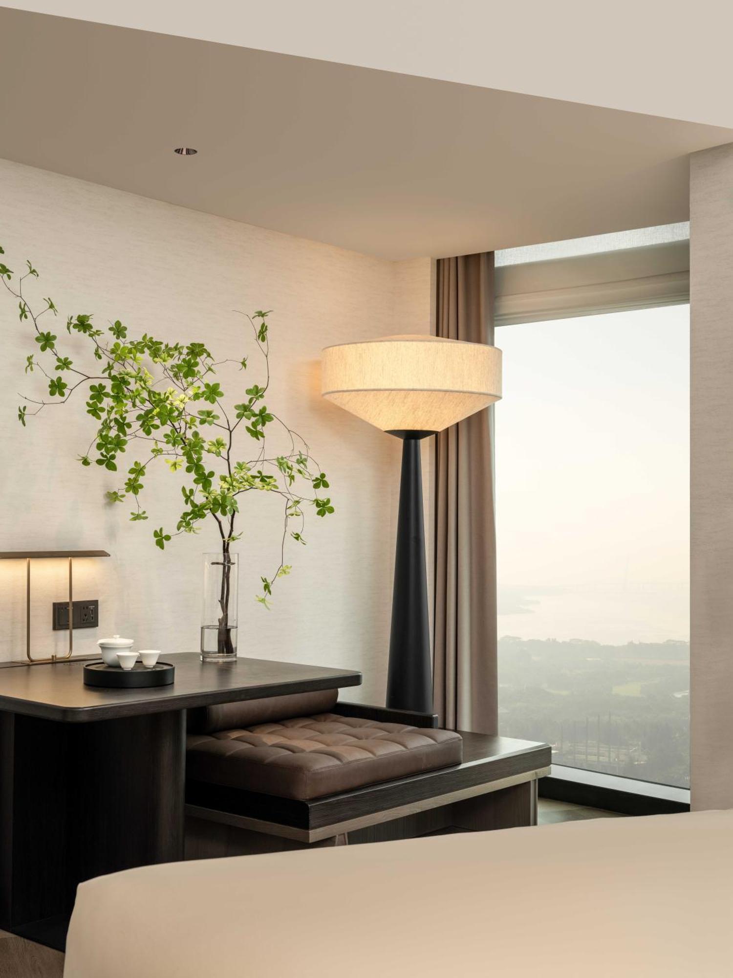 Executive Family Room