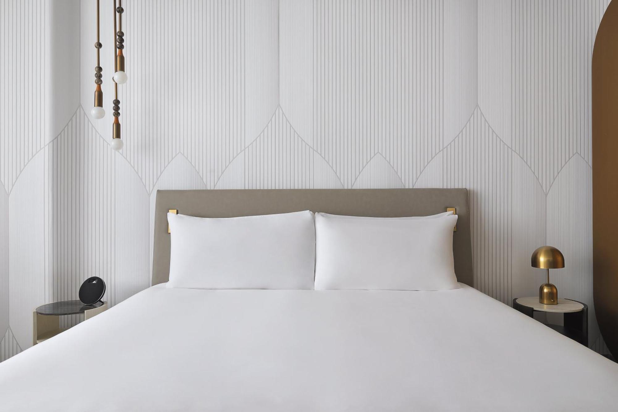 Essential King Room - High Floor