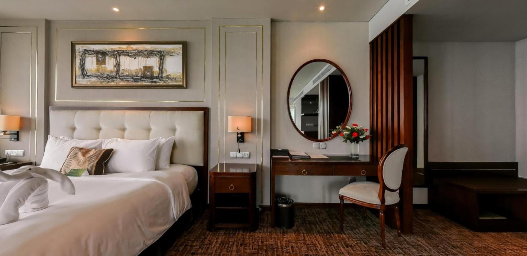 Suite Oceanfront – Sauna & VIP Perks,1675878434:JPEG