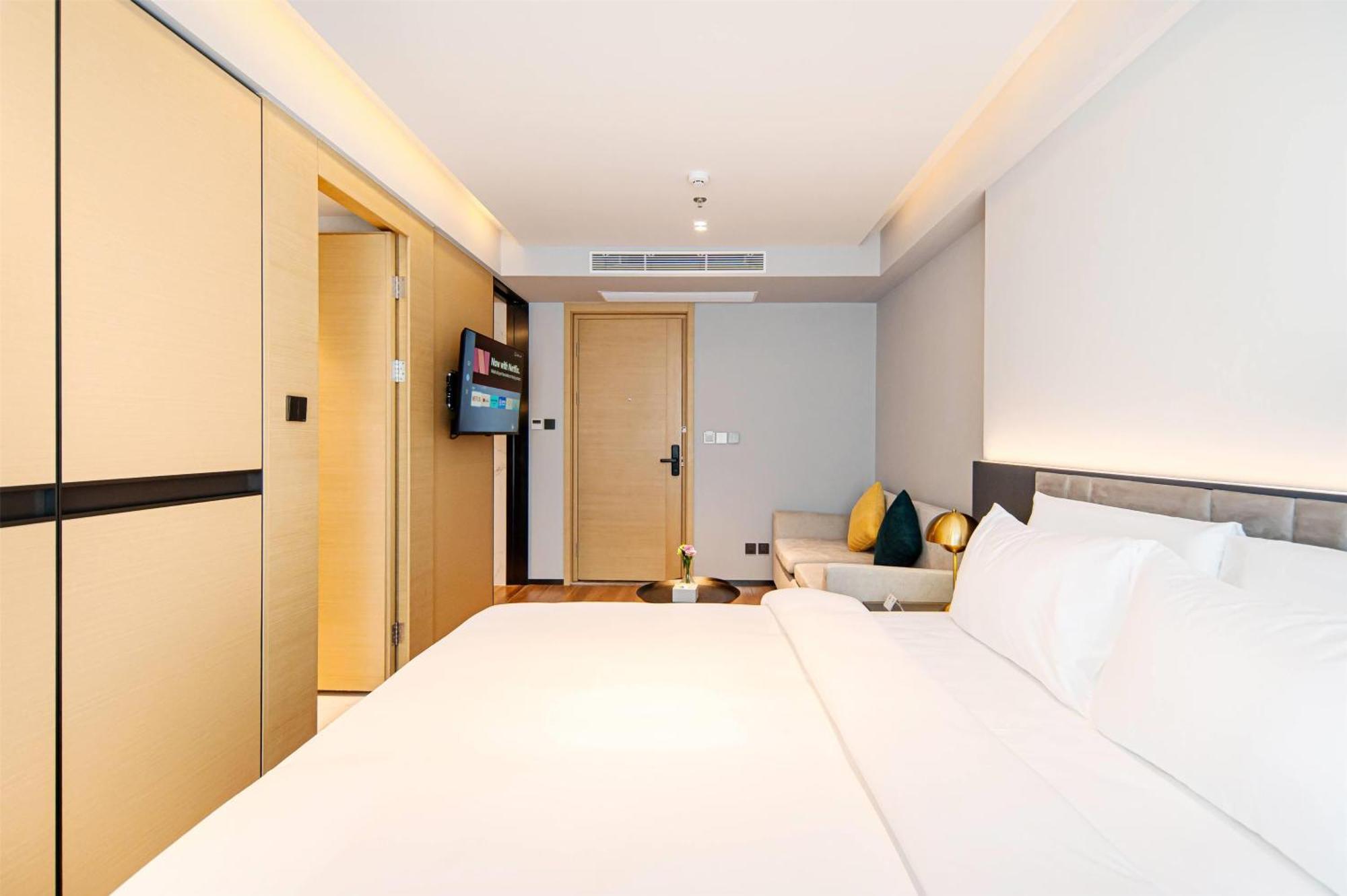 Superior King Room with Sea View