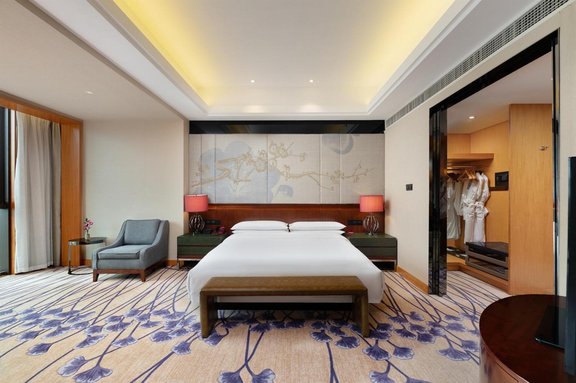 One-Bedroom Suite